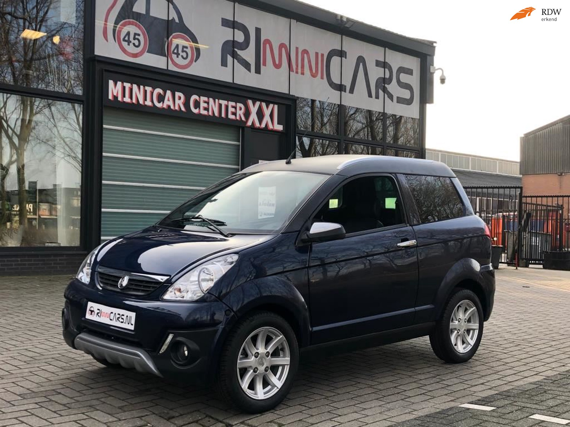Refurbished used minicars,No license plate number,Cars can be picked up at warehouses in California,Other areas use Ship a Car Direct car consignment