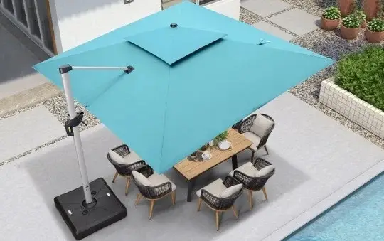 ☔Solar-powered LED parasol