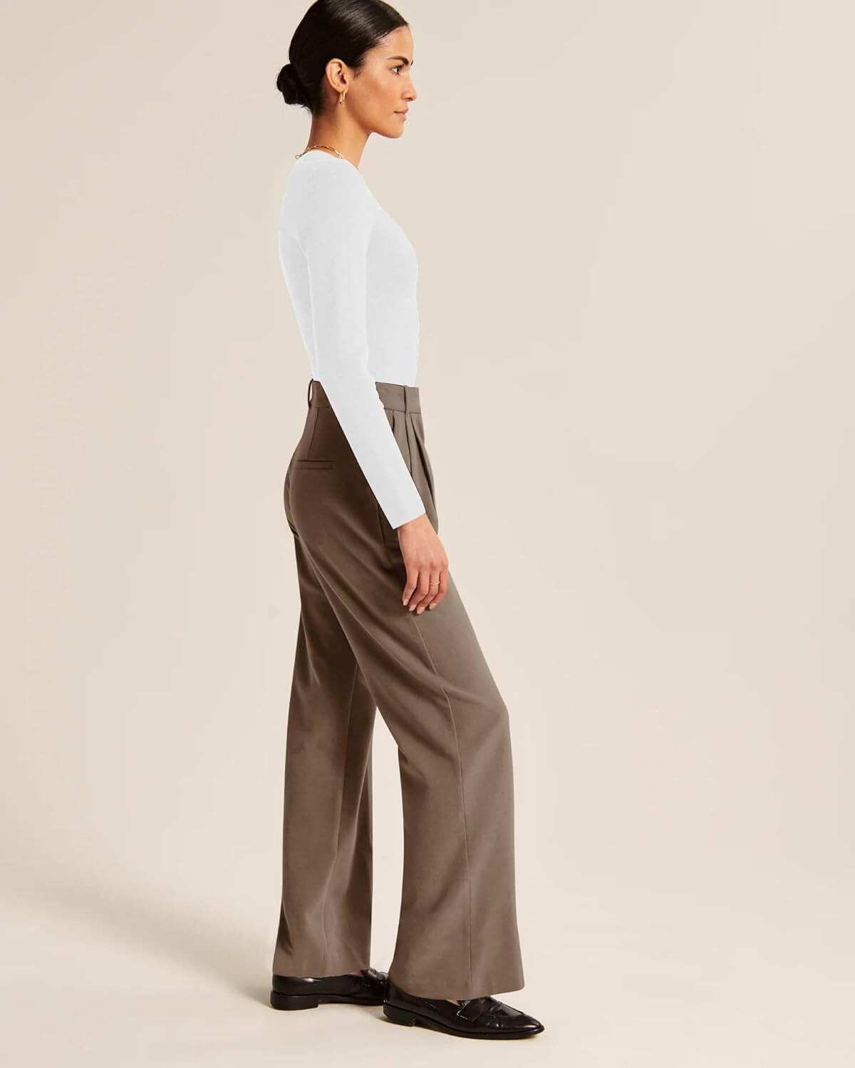 High-Waisted Work Pants for Women – Business Casual Office Trousers with Pockets (2025 Edition)
