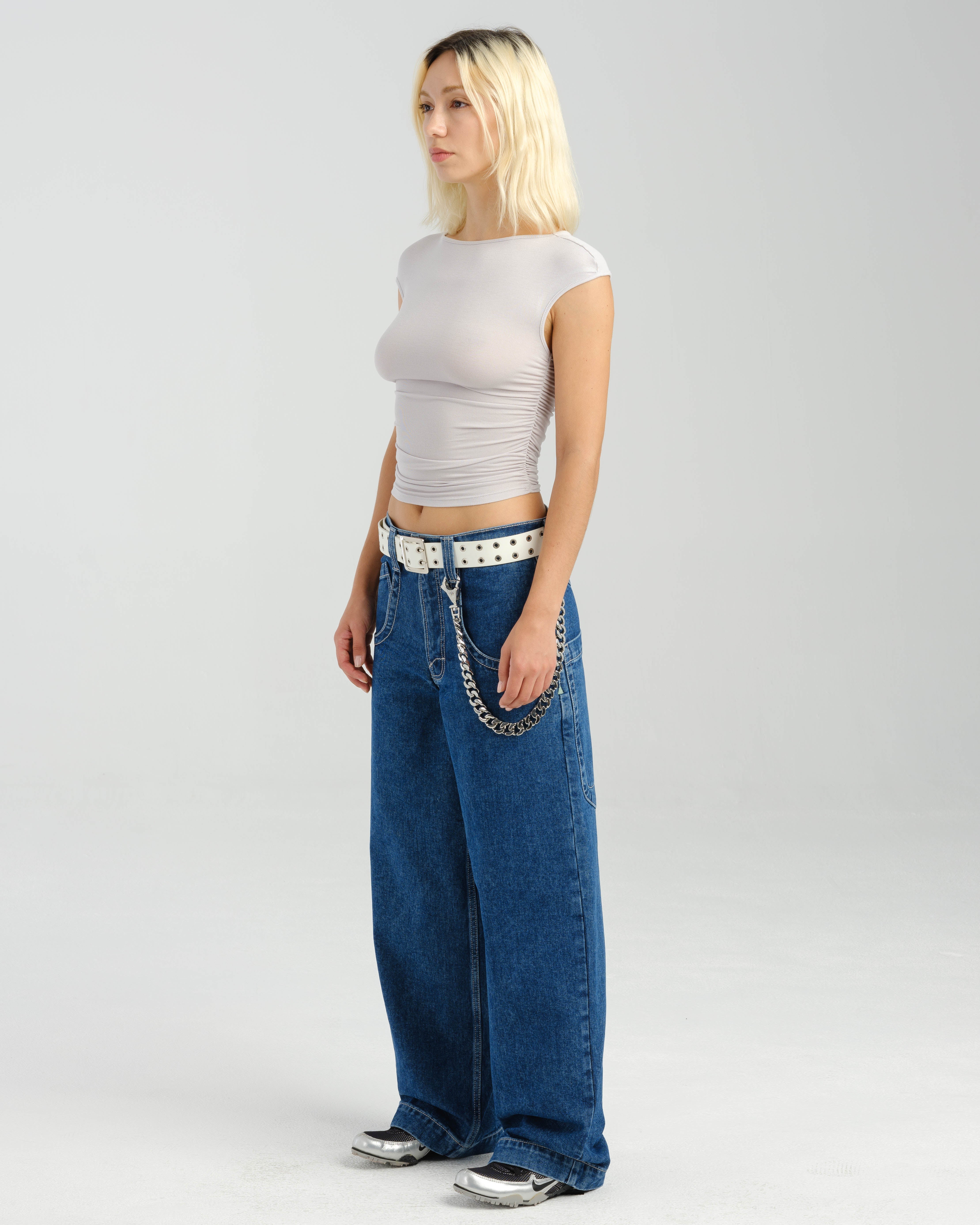 W1169 Low Down Deck. 20