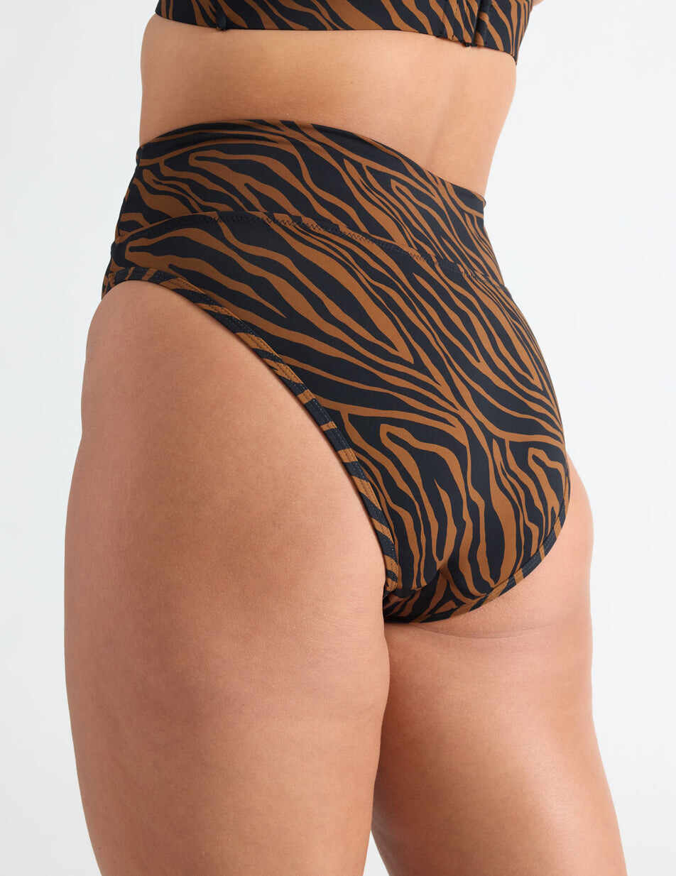 Leakproof Sculpt High Rise High Cut Swim Bottom