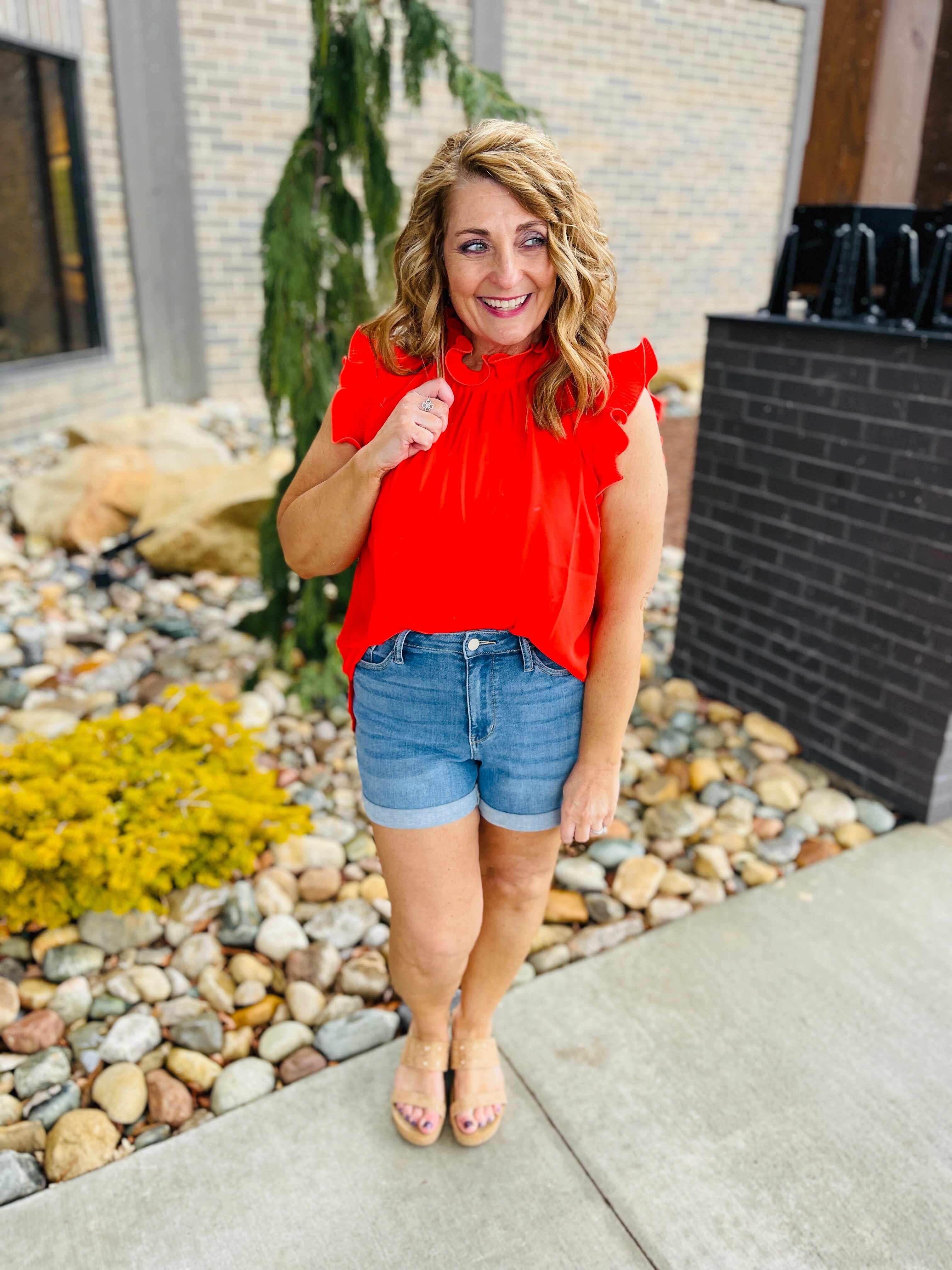 RESTOCK! Best Selling REG/CURVY Off The Cuff Shorts