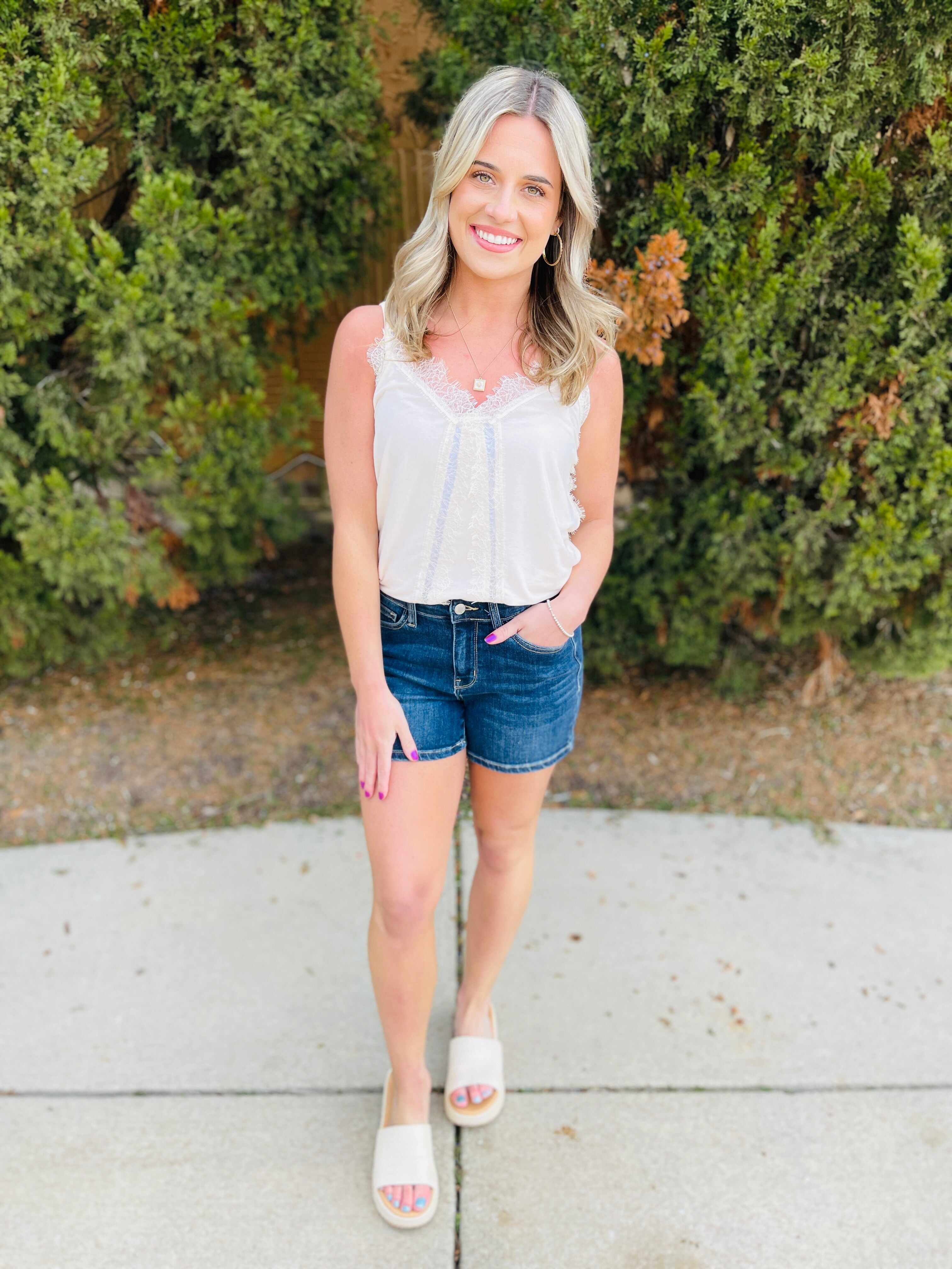 Plus/Reg Sweet Summertime Mid Rise Dark Wash Shorts