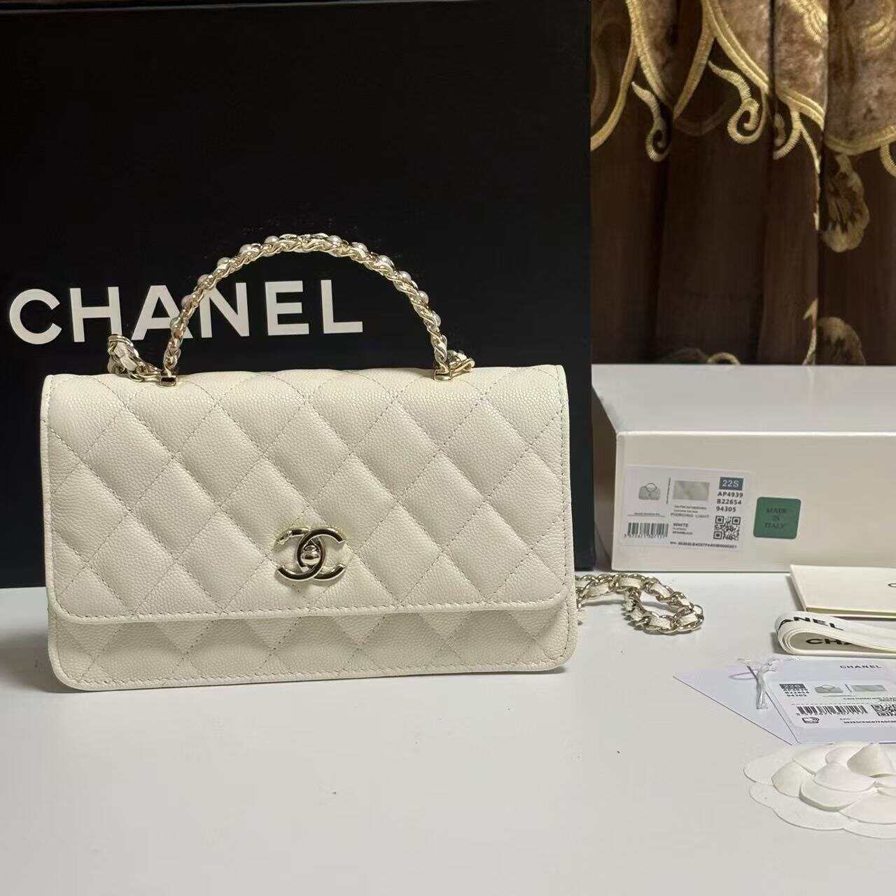 2026 QUILTED BARREL BAG BLUSH