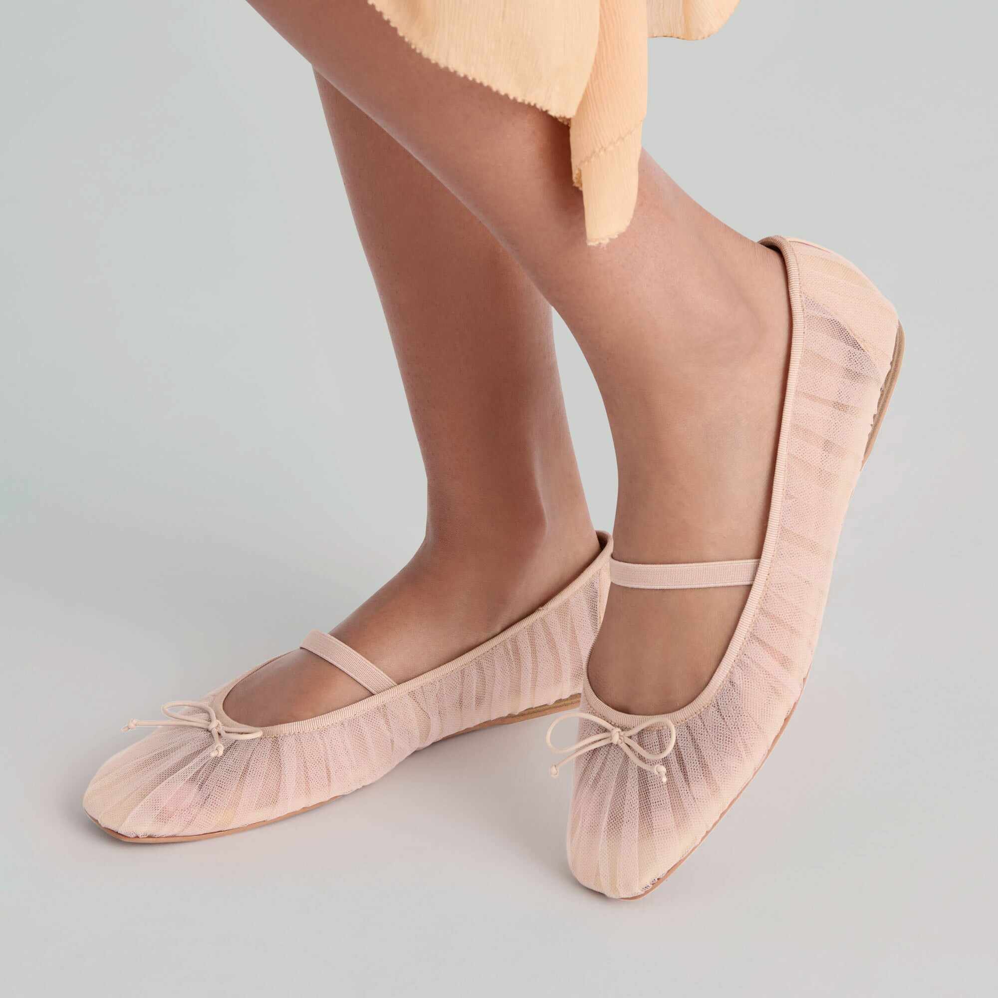 RAEVEN BALLET FLATS PRALINE TULLE