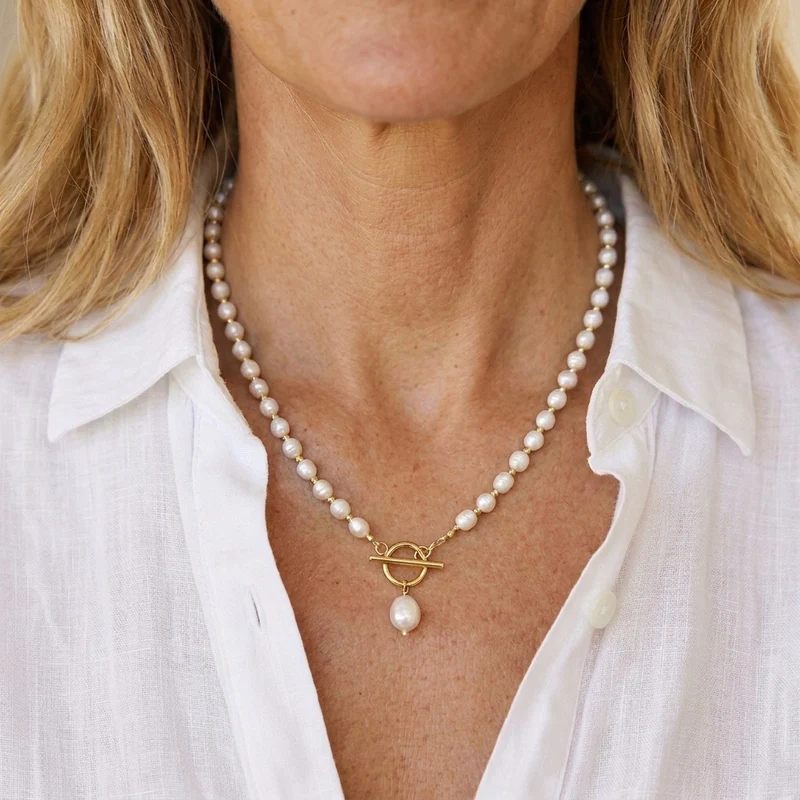 🤍 Elegant Freshwater Pearl Necklace