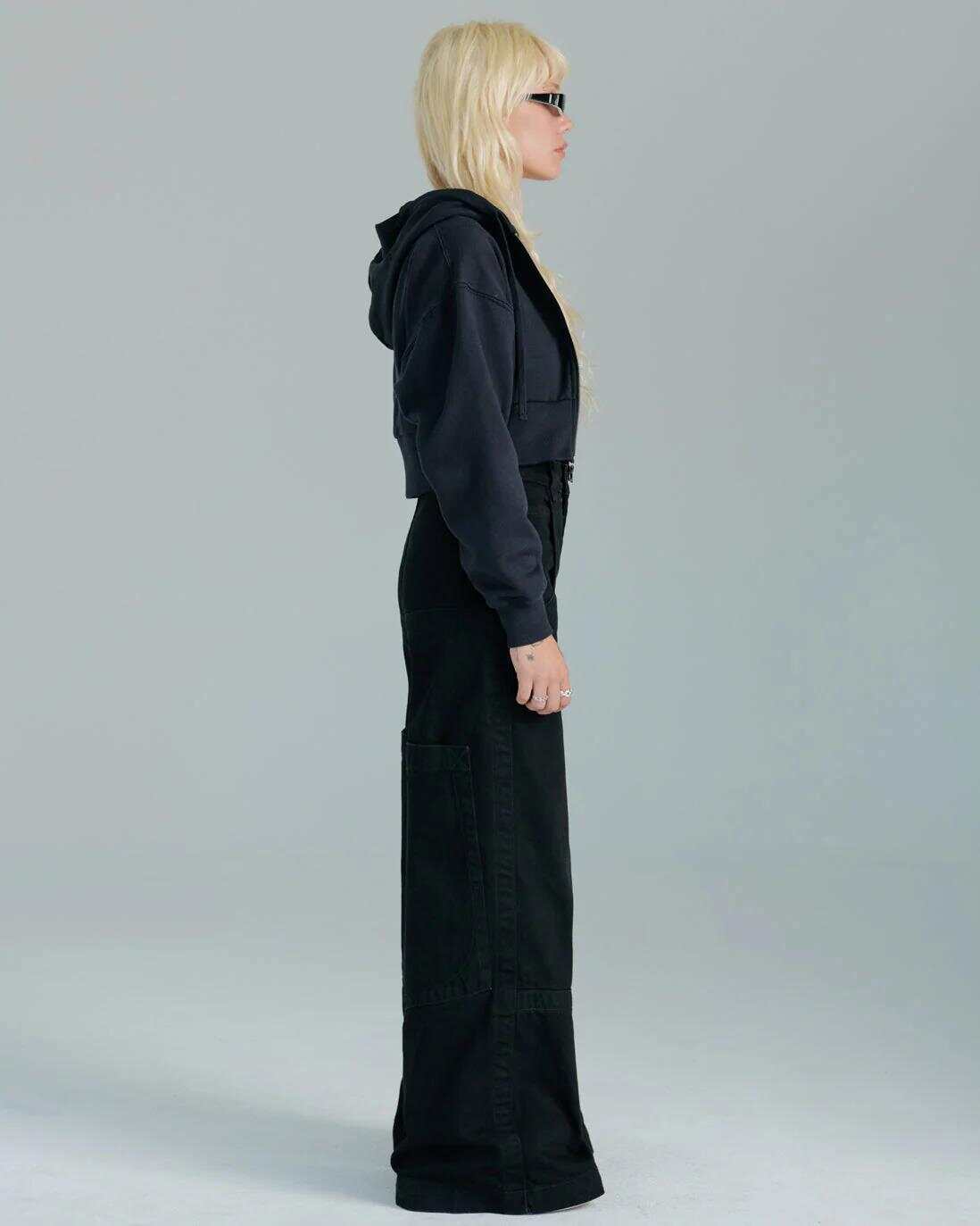 The Camilla Jeans. 27”. Jet Black.