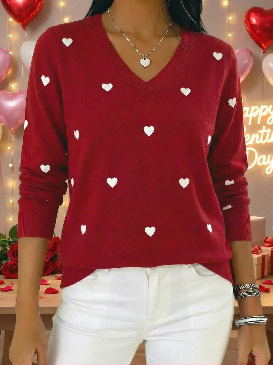 🔥Summer Arrivals🌟Women's Valentine's Day Heart Jacquard V-neck Long-sleeved Knit Sweater