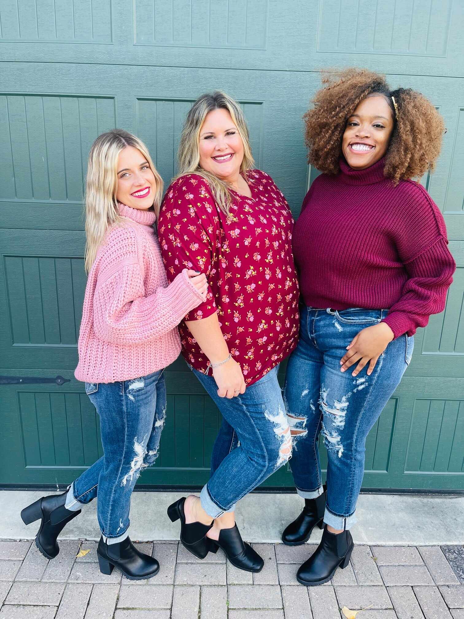 Plus/Reg Now Or Never Mid-Rise Boyfriend Jeans