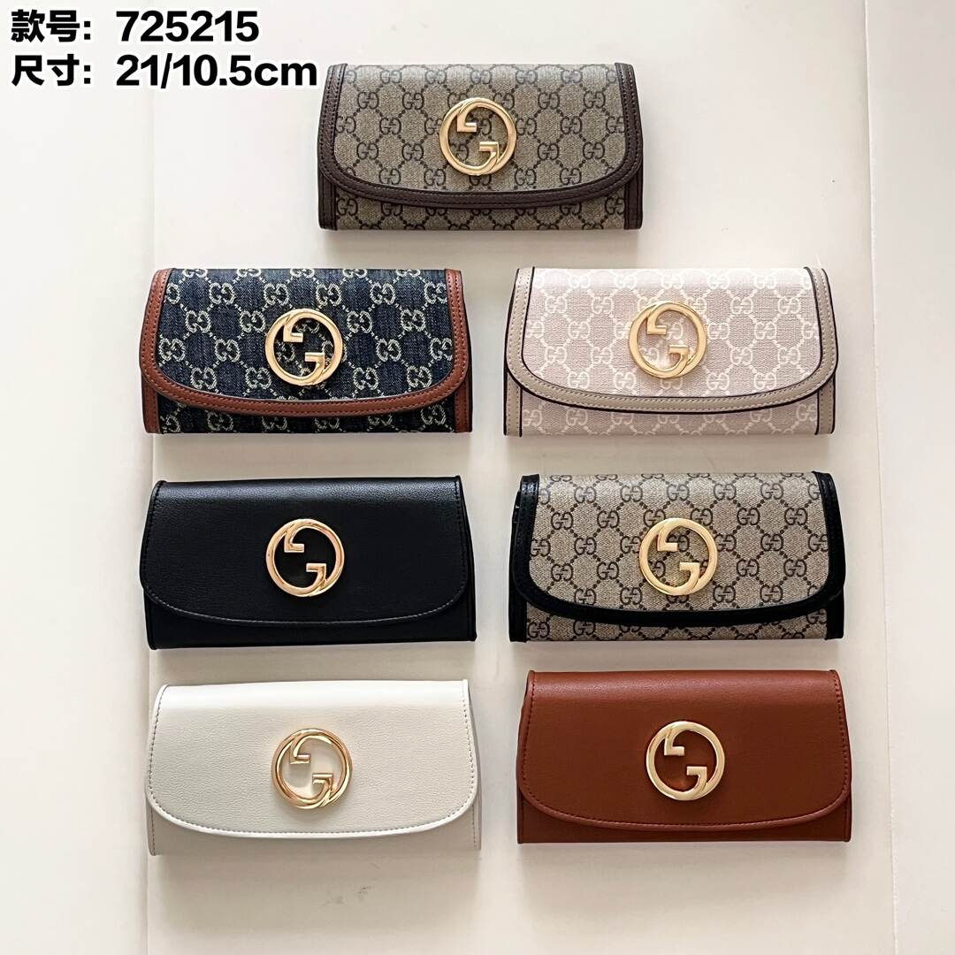 Gucci Blondie bag with classic design black