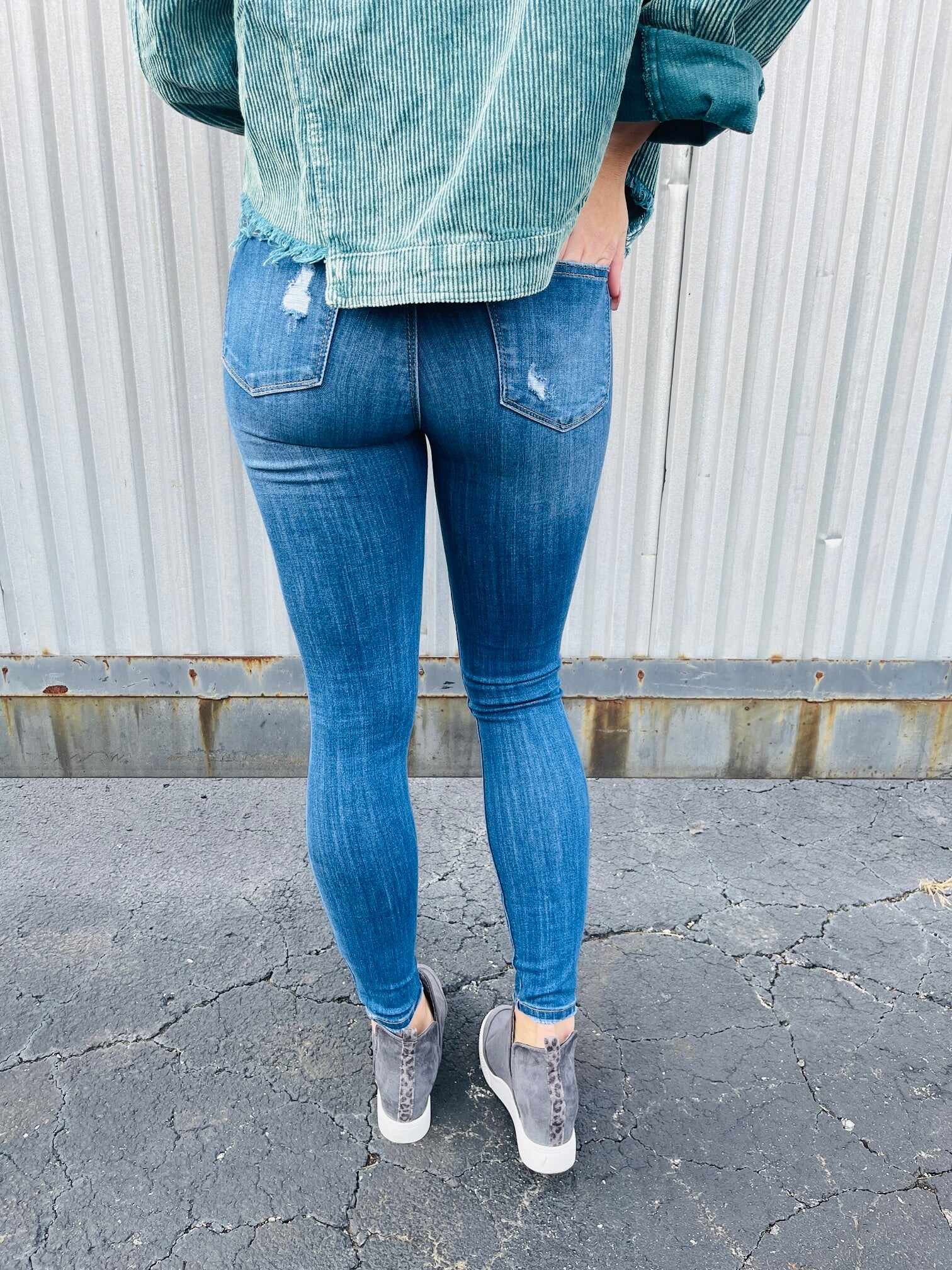 Plus/Reg AH, Push It Pull On Skinny Jeans