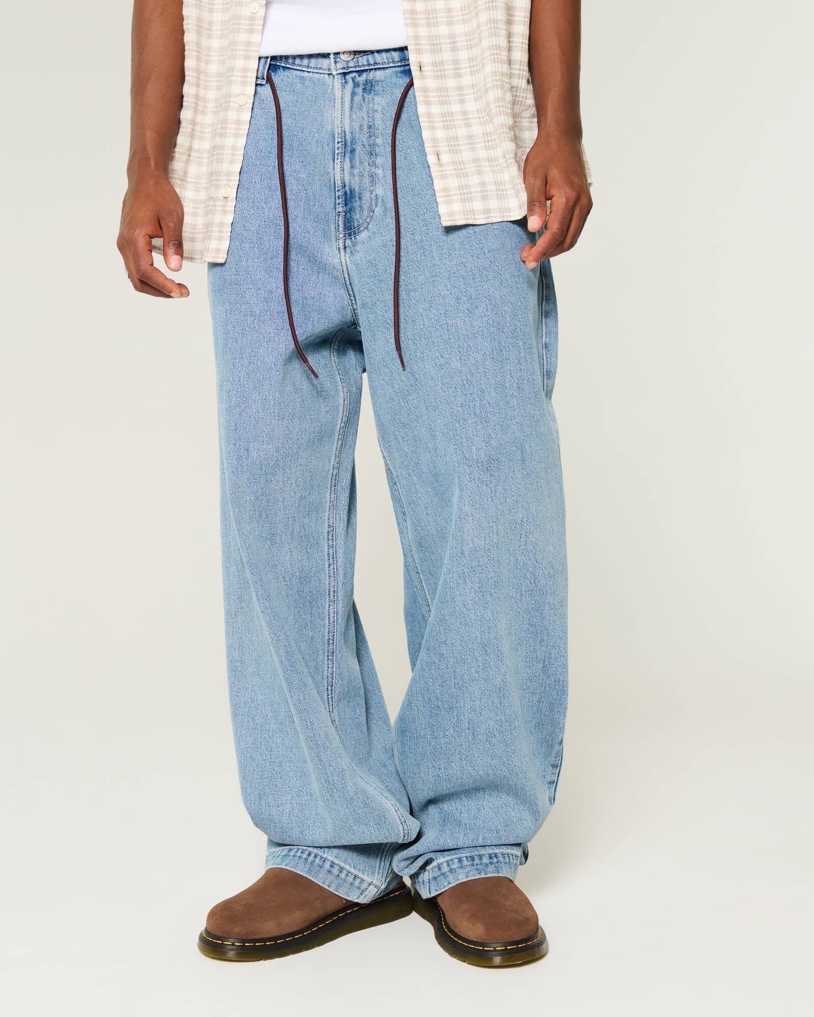 Medium Wash Skater Baggy Jeans