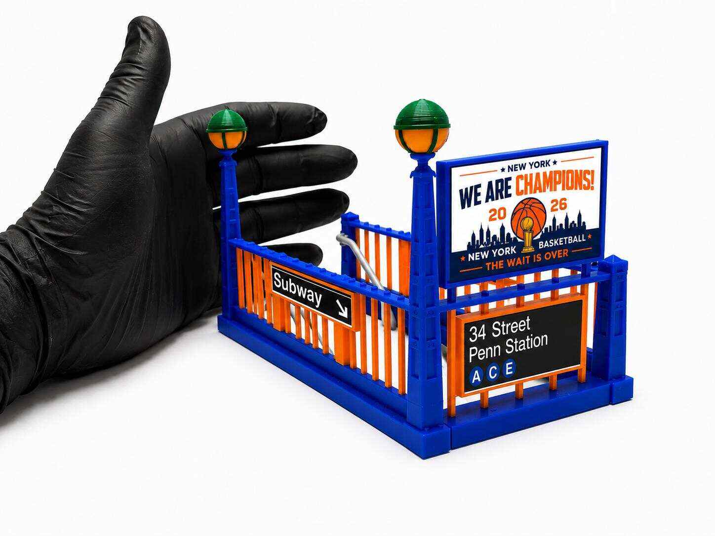 NY Knicks Subway Entrance