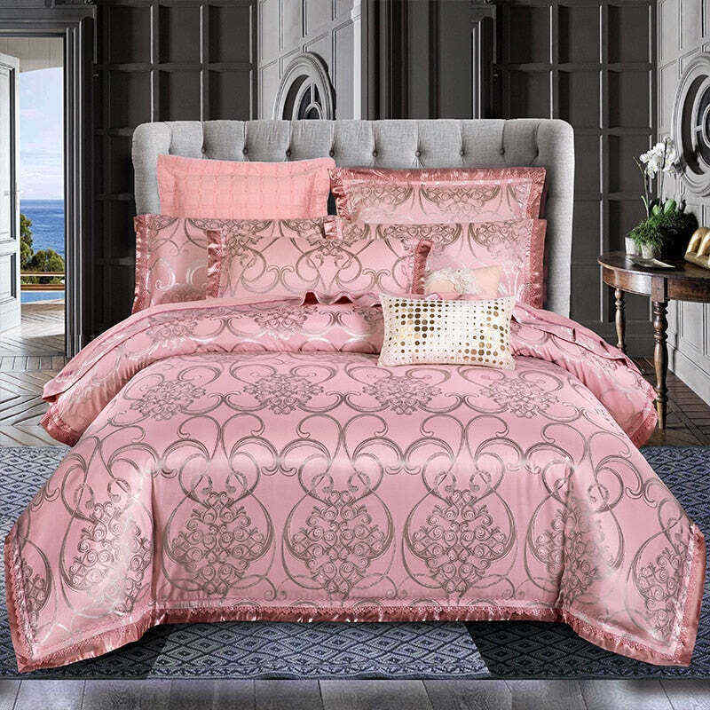 Elegant Bed Linen Set