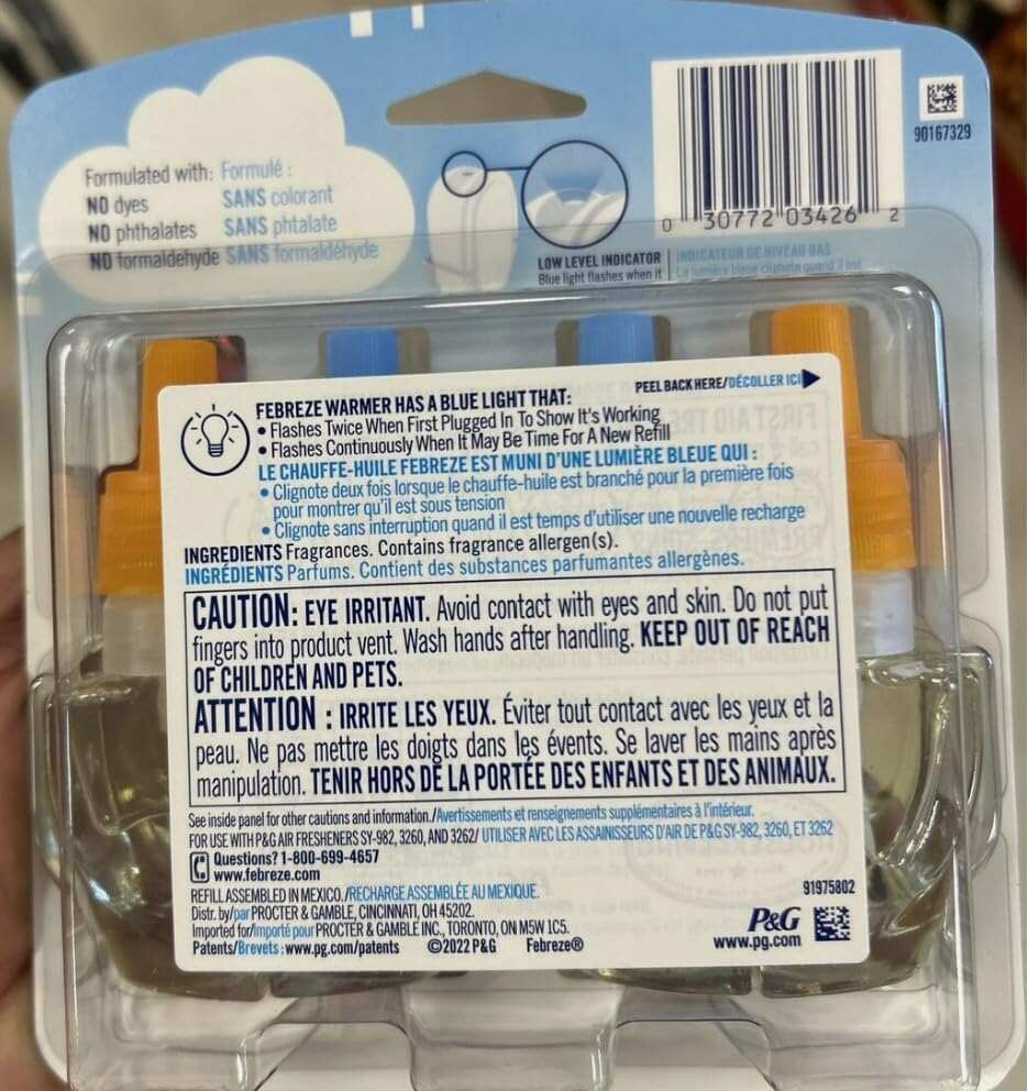 Febreze Odor-Fighting Fade Defy PLUG Air Freshener, Mountain, Ocean, Amber, (3) .87 fl. oz. Oil Refills