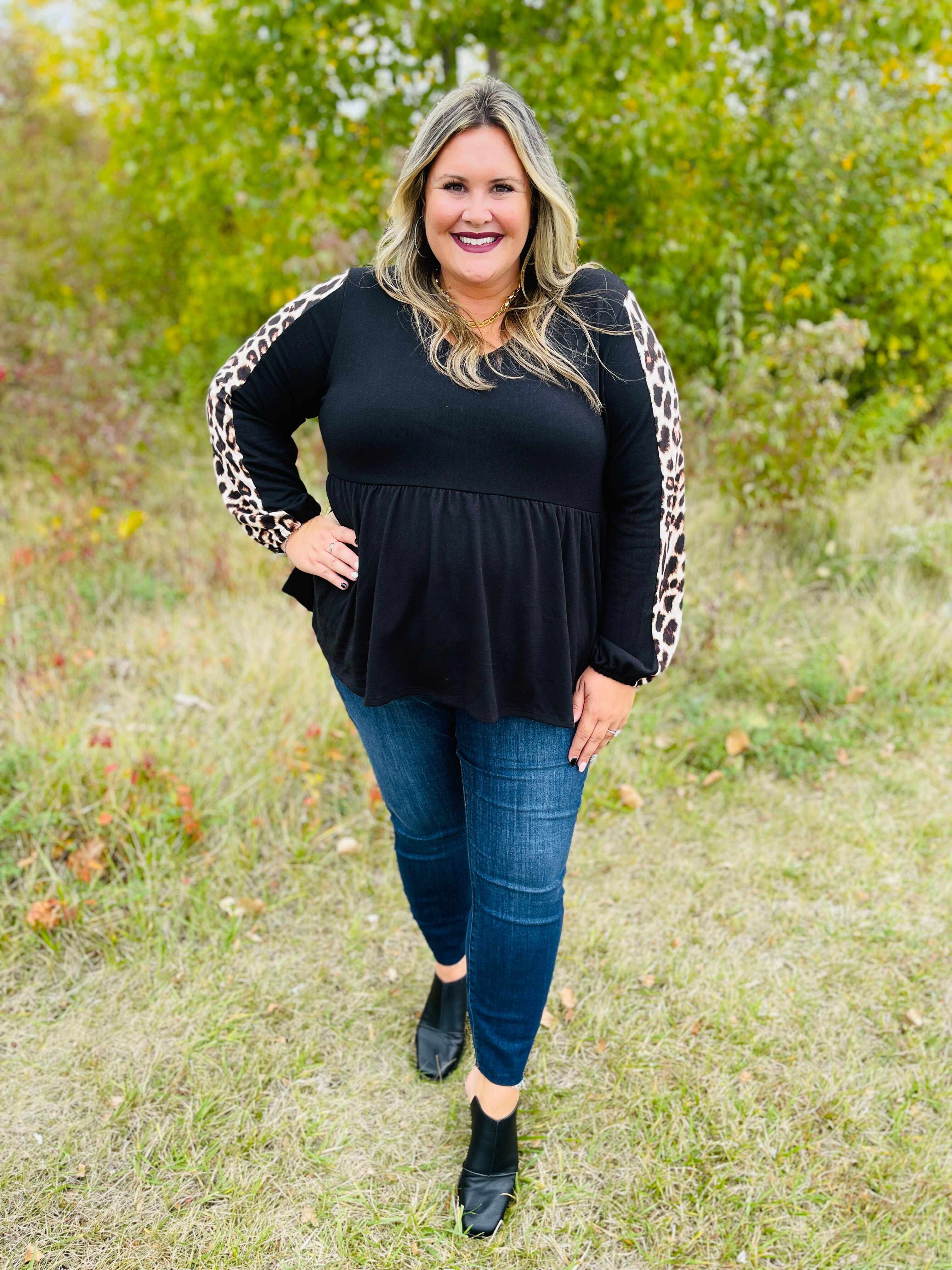 FIFTH RESTOCK! BEST SELLER!  Mid Rise REG/CURVY Work For The Weekend Skinny Jeans