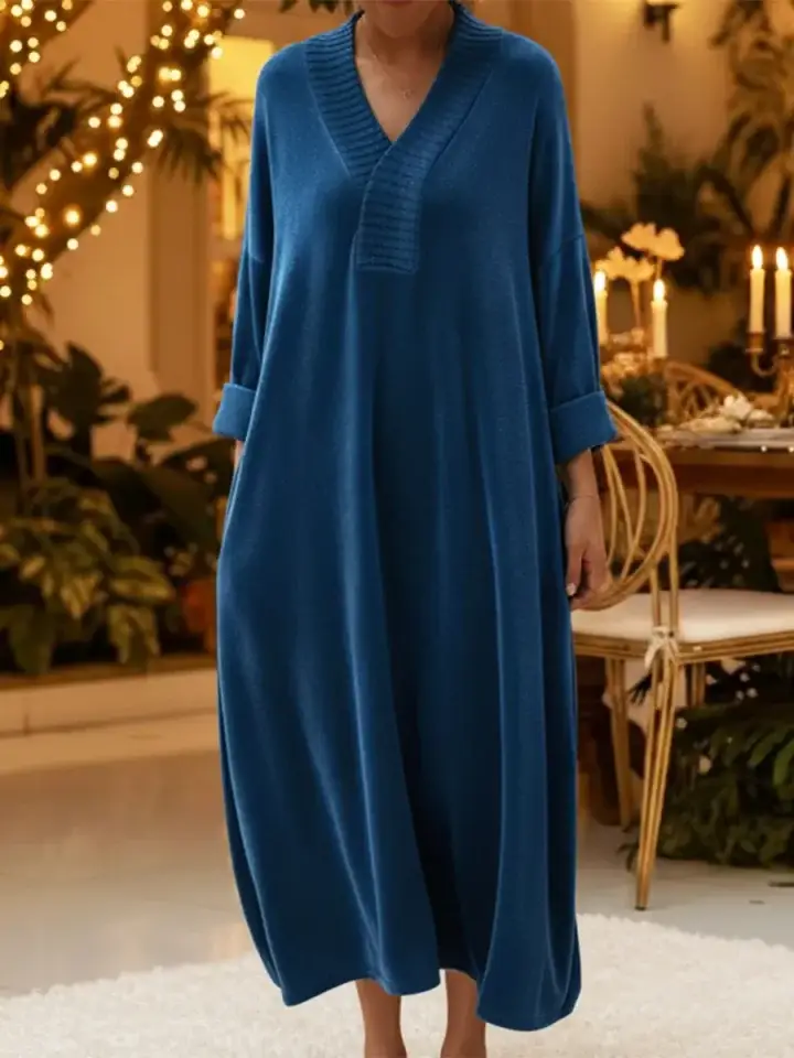 🔥Summer Arrivals🌟Elegant Christmas Party Loose V-neck Velvet Dress