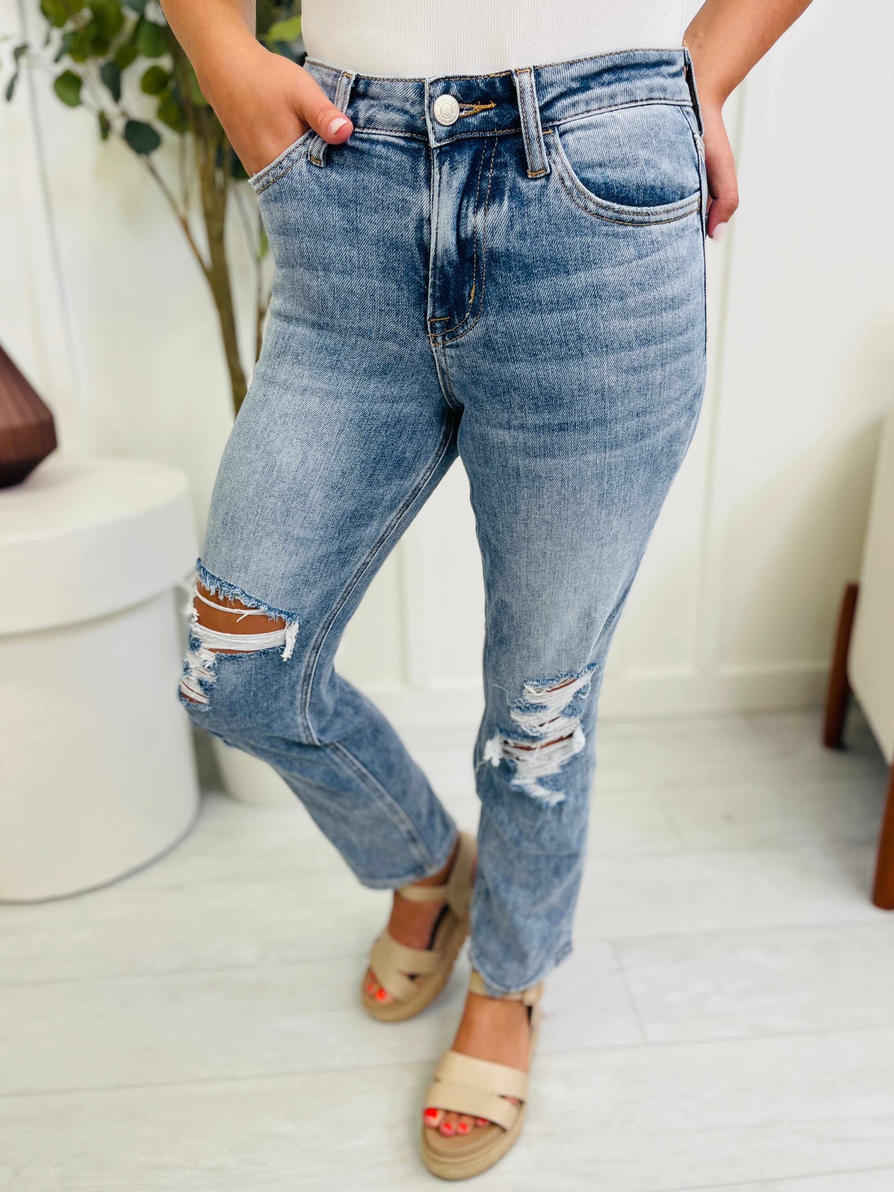 Lovervet REG/CURVY Don't Crop Me Cropped Straight Jeans