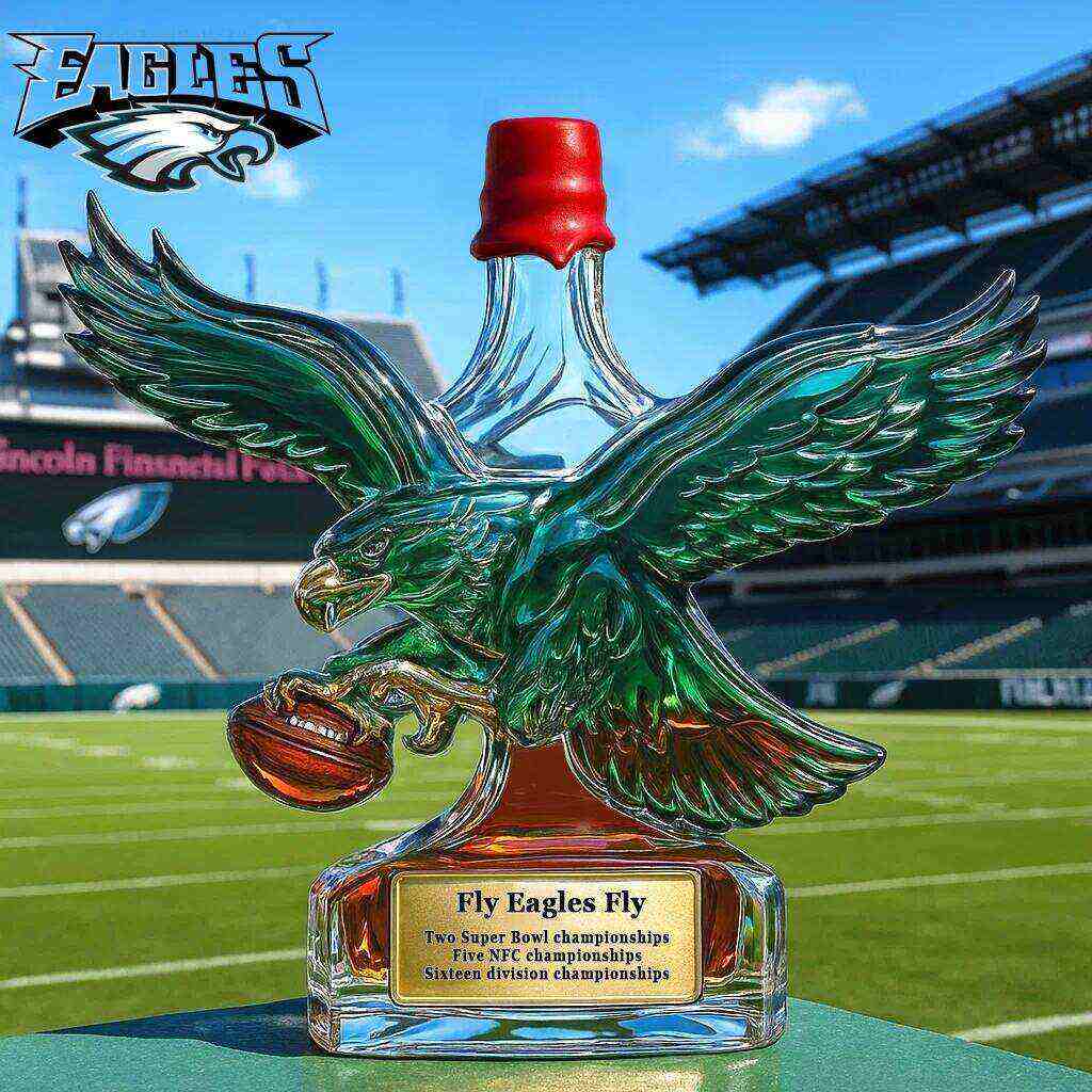 Philadelphia Eagles Retro Logo Whiskey Bottle