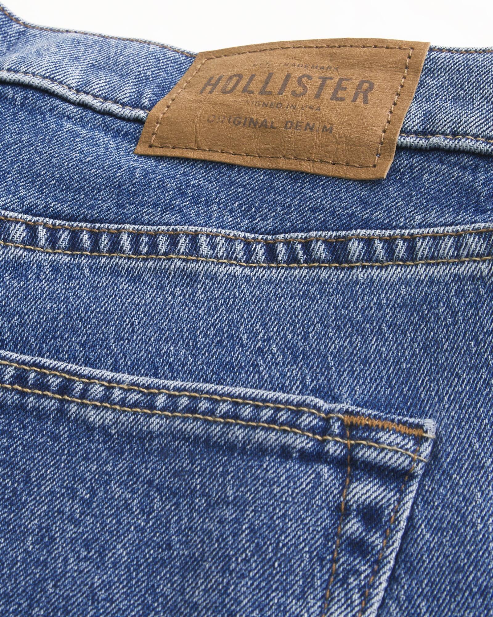 Loose Carpenter Jeans