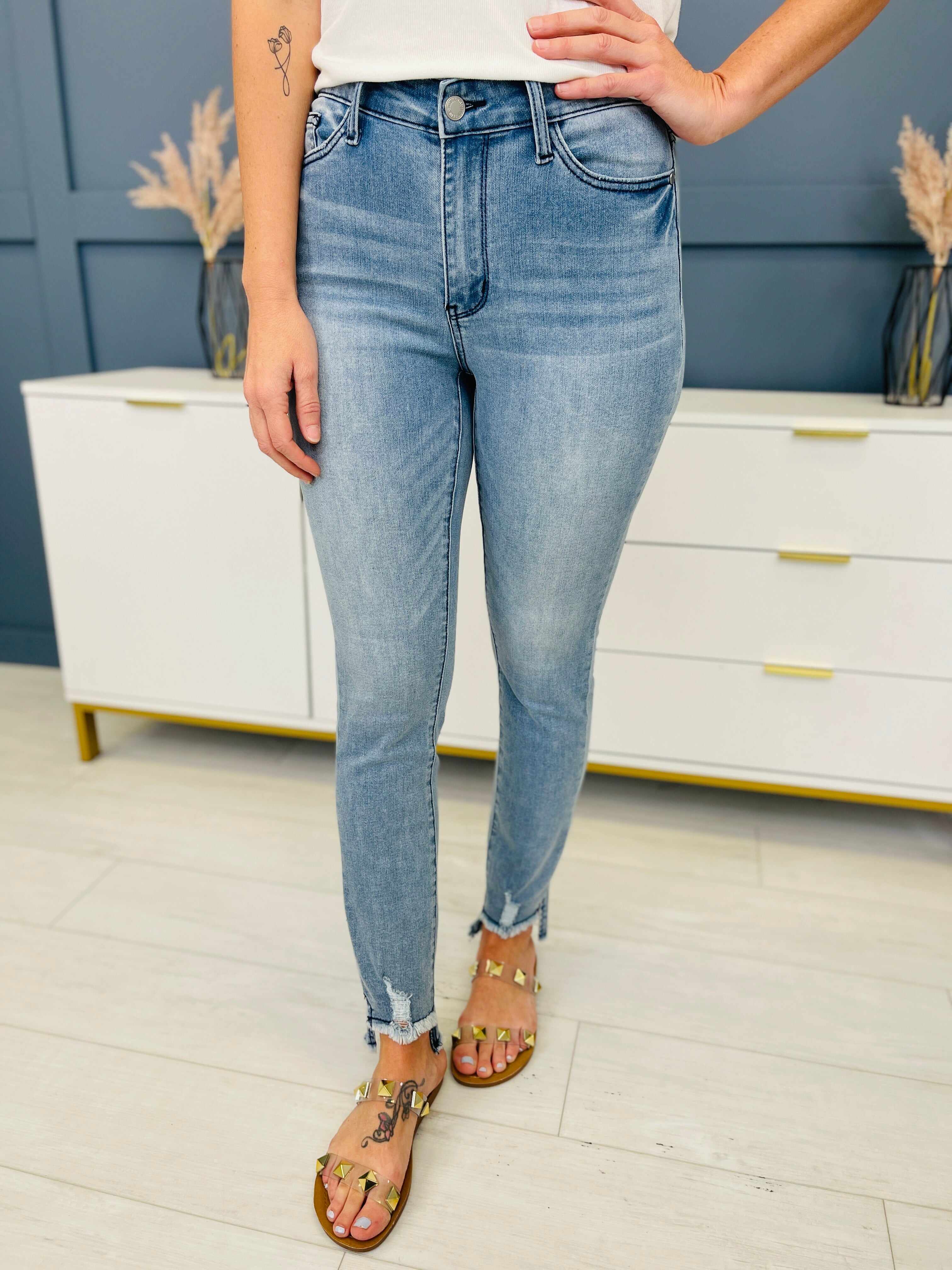 REG/CURVY Cool Kids Sustainable Cooling Relaxed Jeans