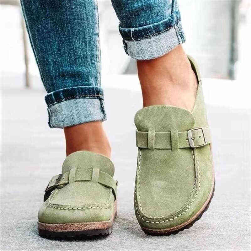 Women's Retro Sandals in Suede