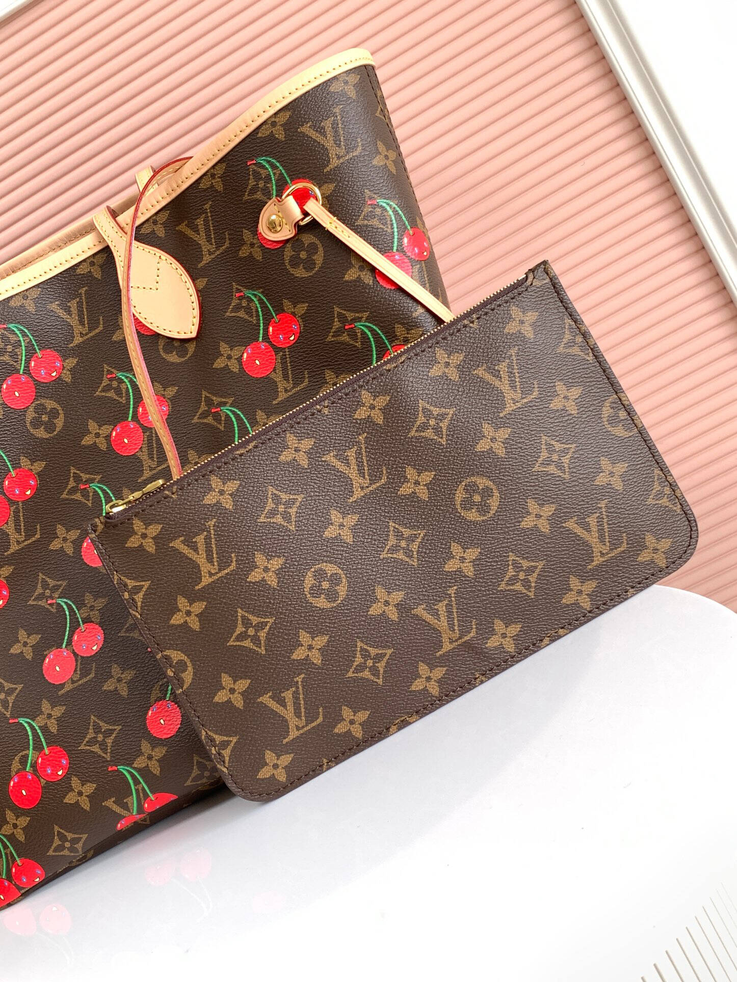 CH 2026 CHERRY TOTE SET