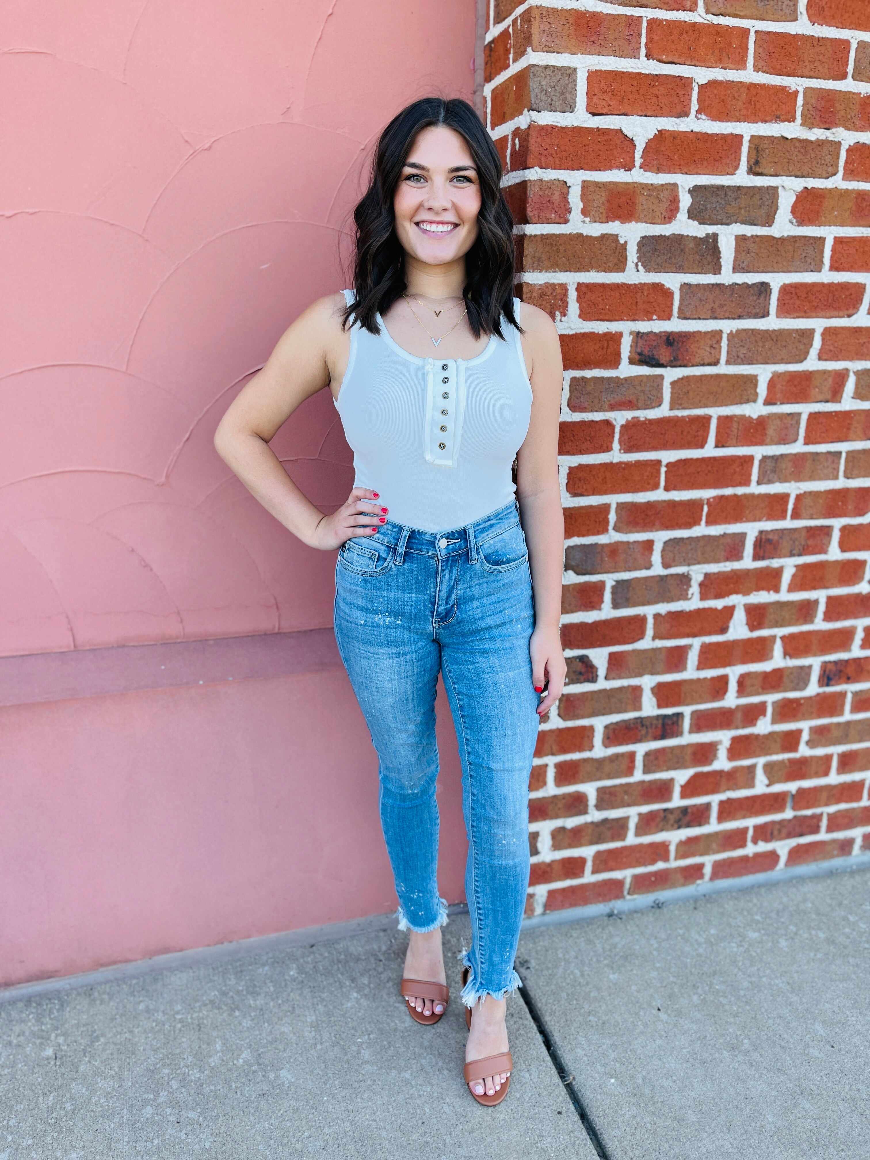 PLUS/REG Bad And Bleachy Bleached Shark Bite Hem Skinnies