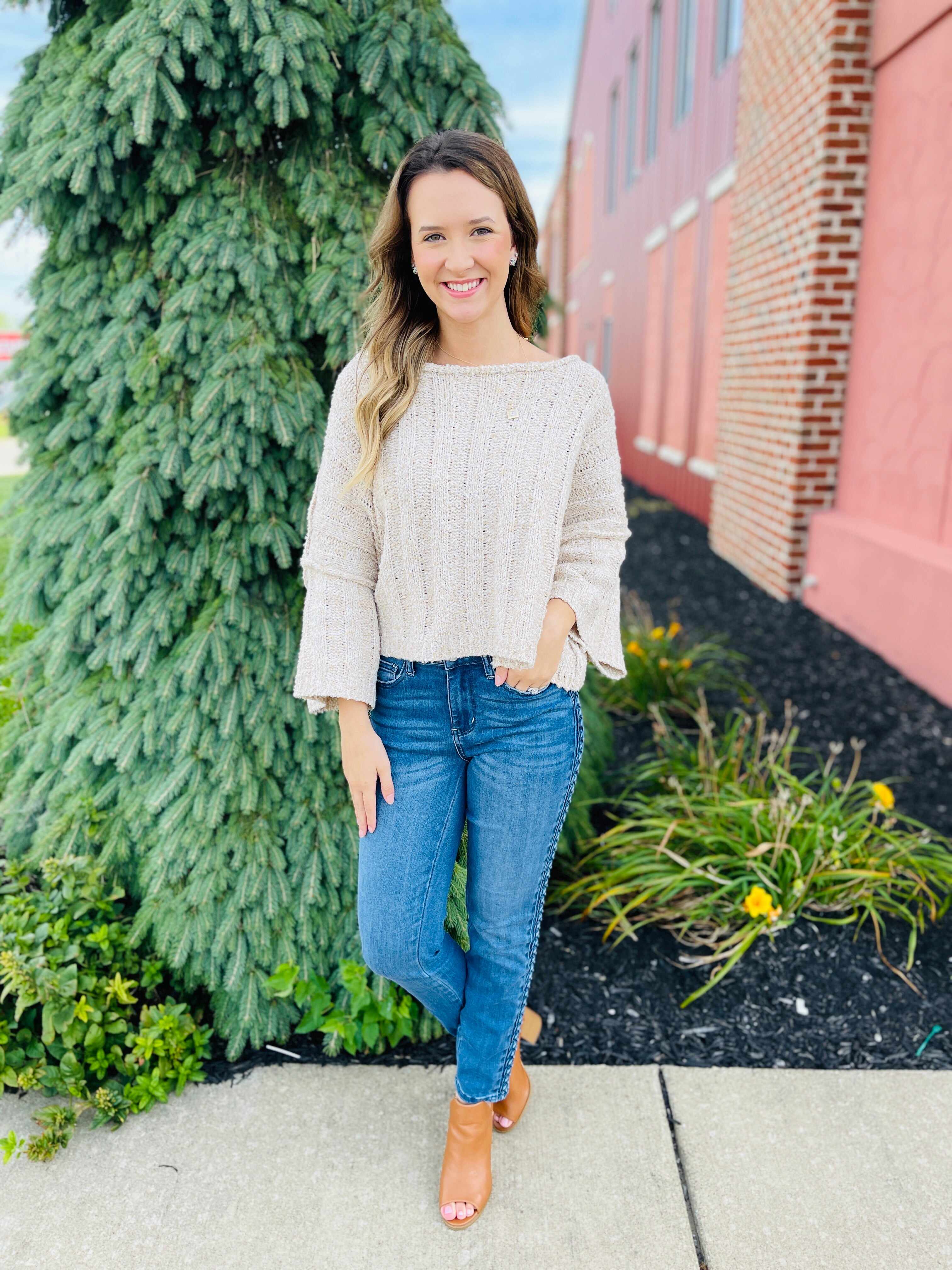 Plus/Reg Mid Rise Braided Beauty Relaxed Fit Jeans
