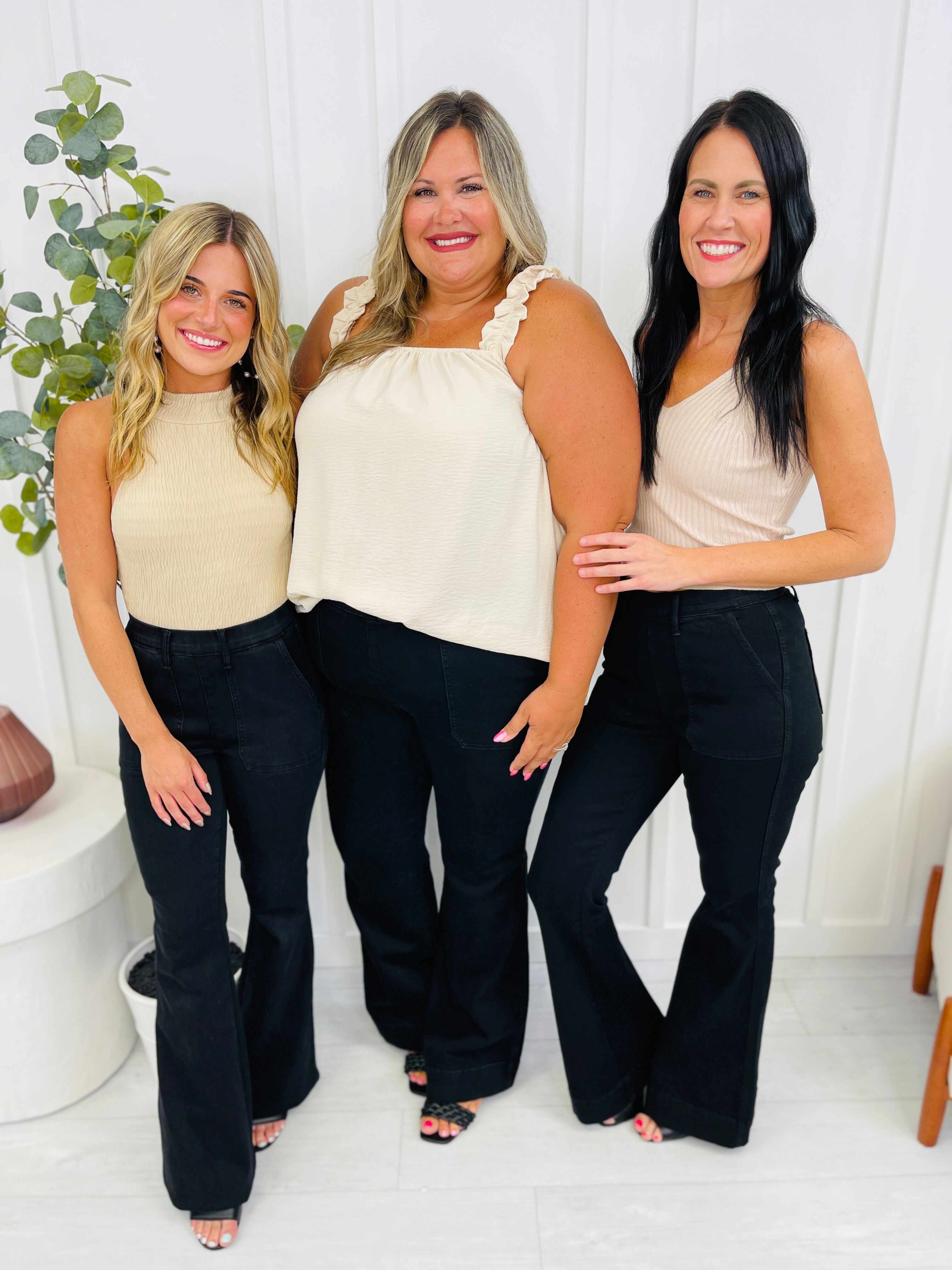 REG/CURVY Blackout Pull On Trouser Flare