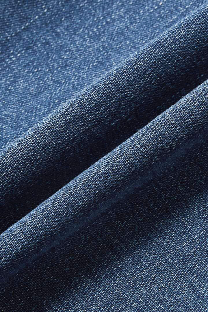 Washed Flap Pocket Low Rise Straight Leg Jeans