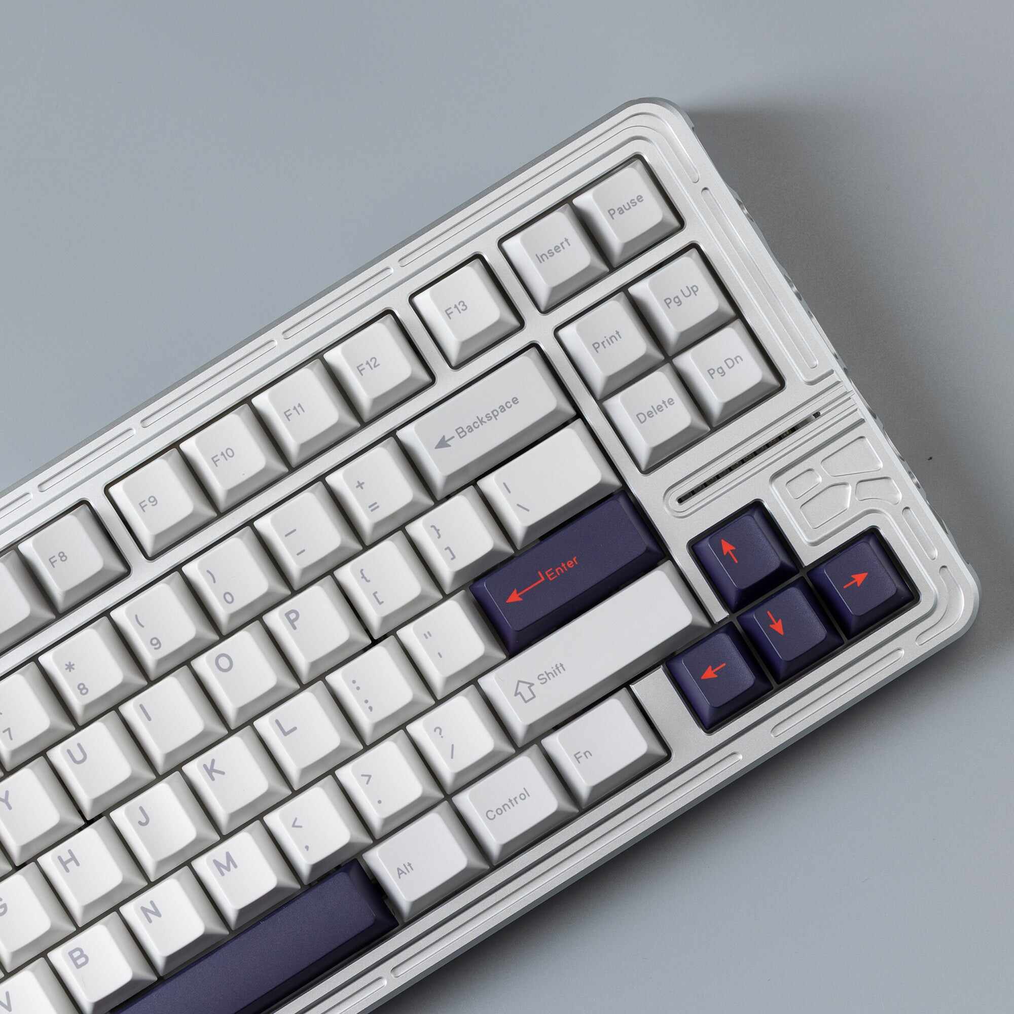 Ready To Use Holy80 Hotswap version with Lucy R2 keycaps