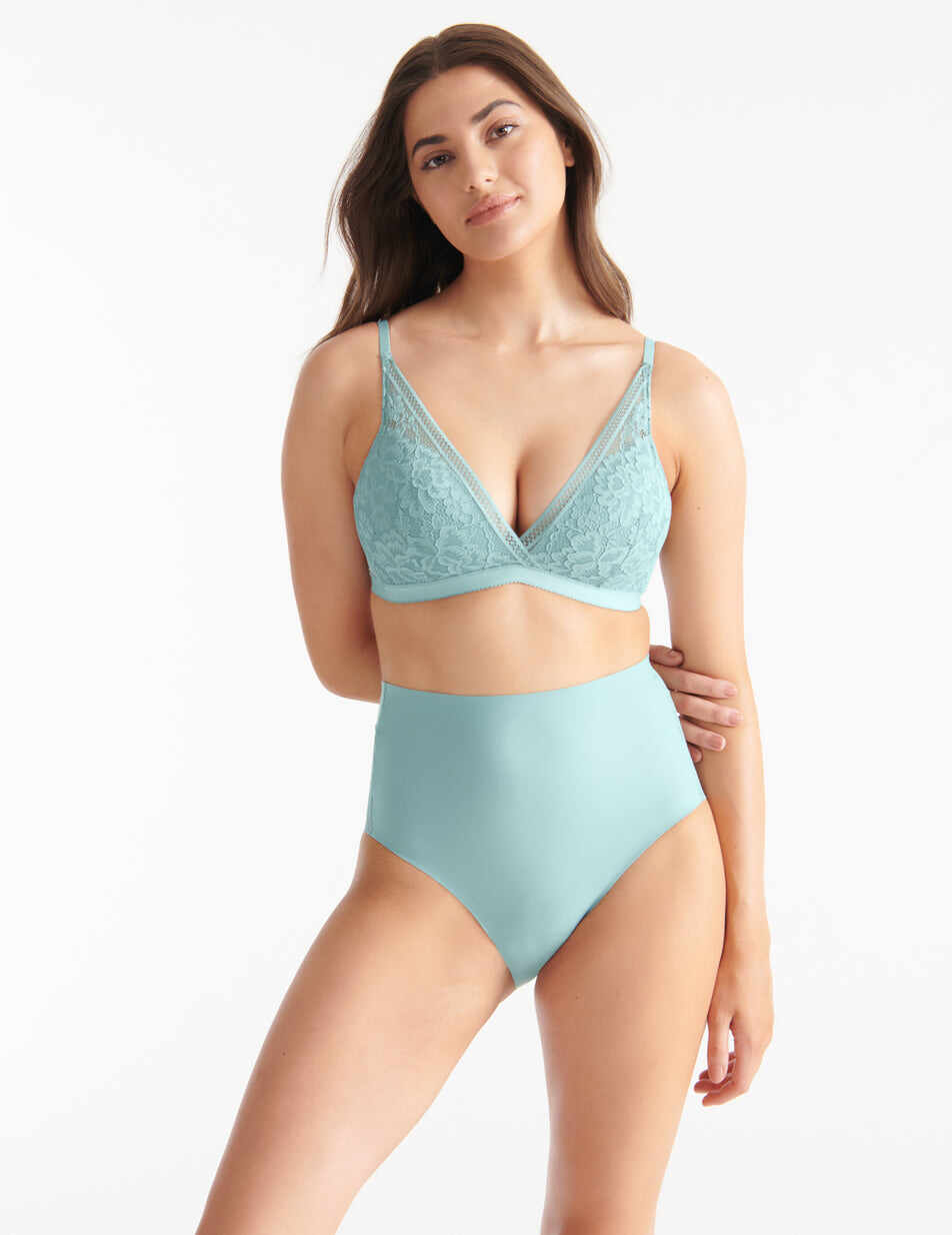 Lace Deep-V Bra