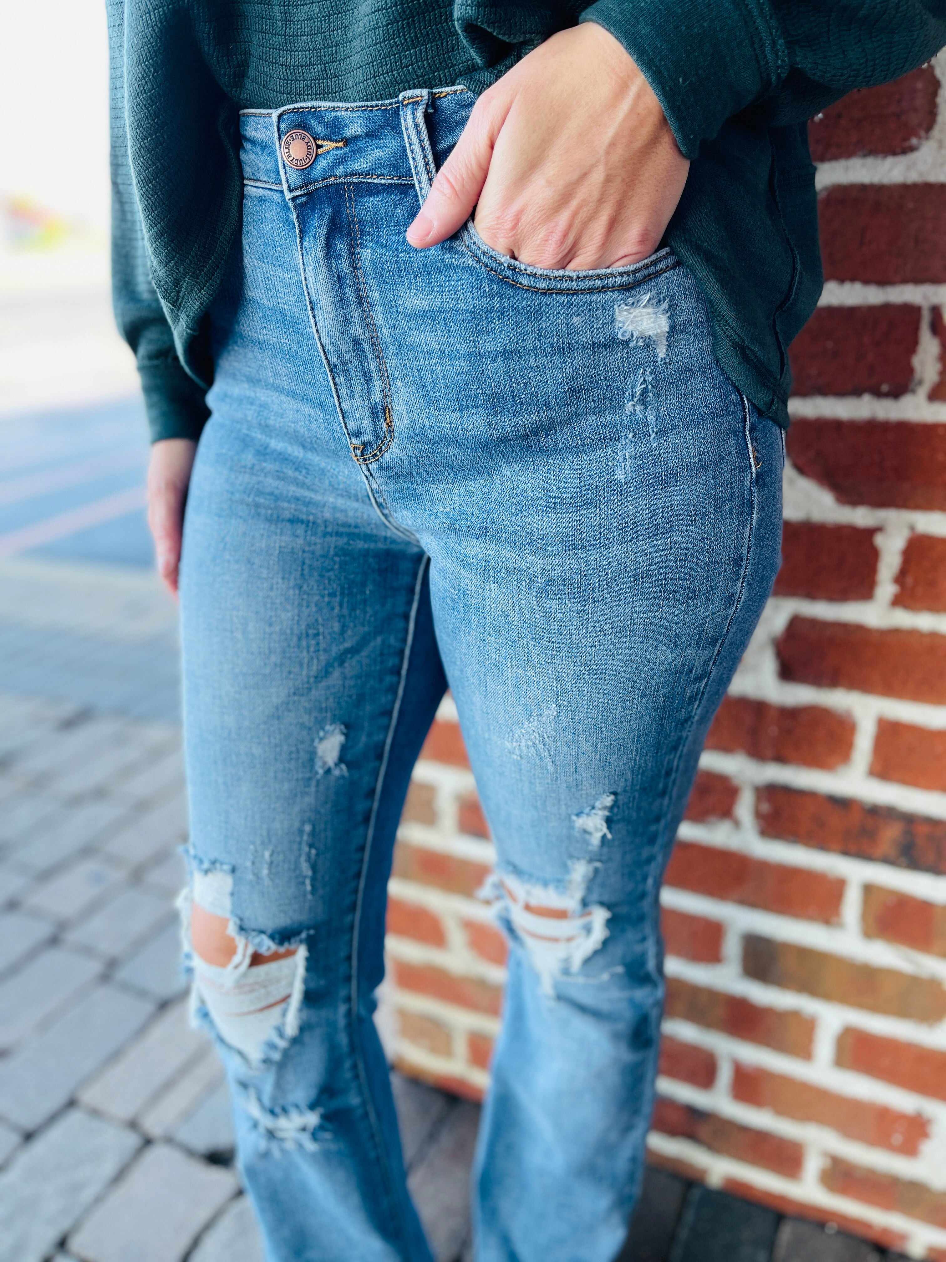 Plus/Reg Made For Walkin' Bootcut Jeans