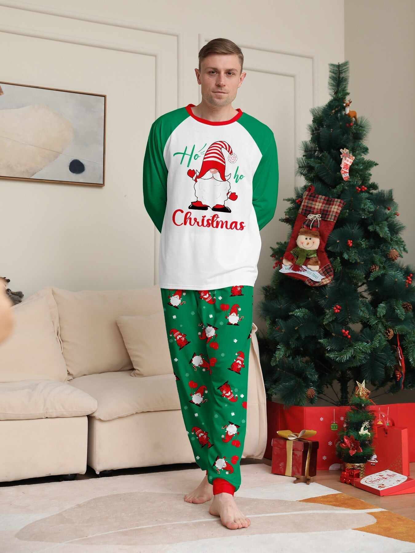 Family Parent-Child Green Printed Santa Pajama Set