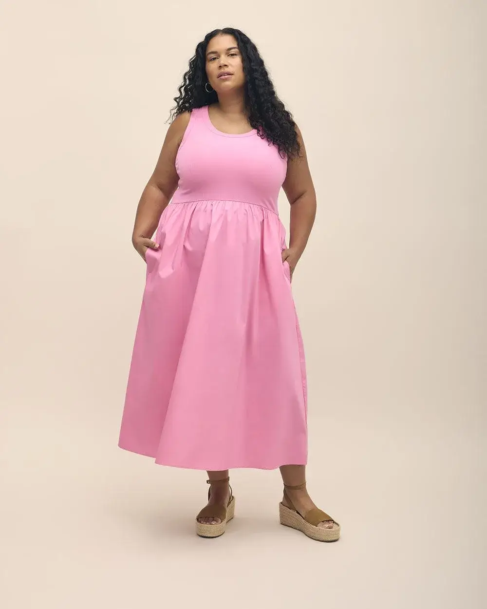 Meredith's Picks - Sleeveless Mix-Media Dress