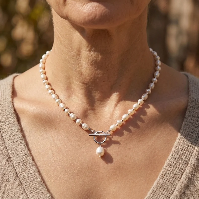 🤍 Elegant Freshwater Pearl Necklace