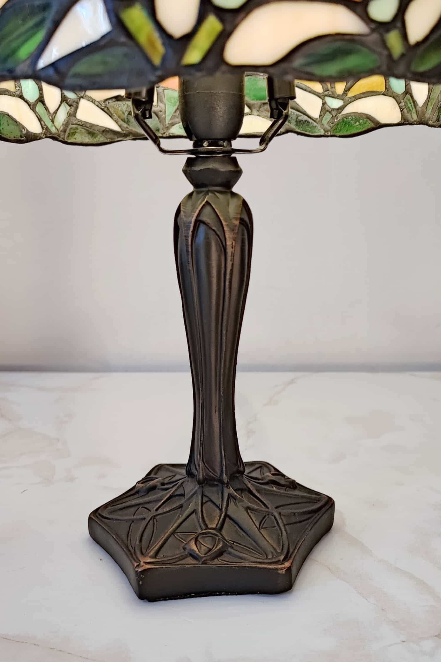Floral Tiffany Abatjour with Raised Glass, 20cm