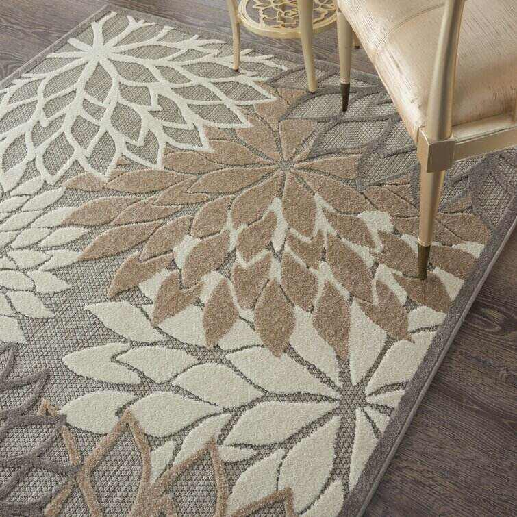 Miraloma Green/Red/Orange Indoor/Outdoor Rug