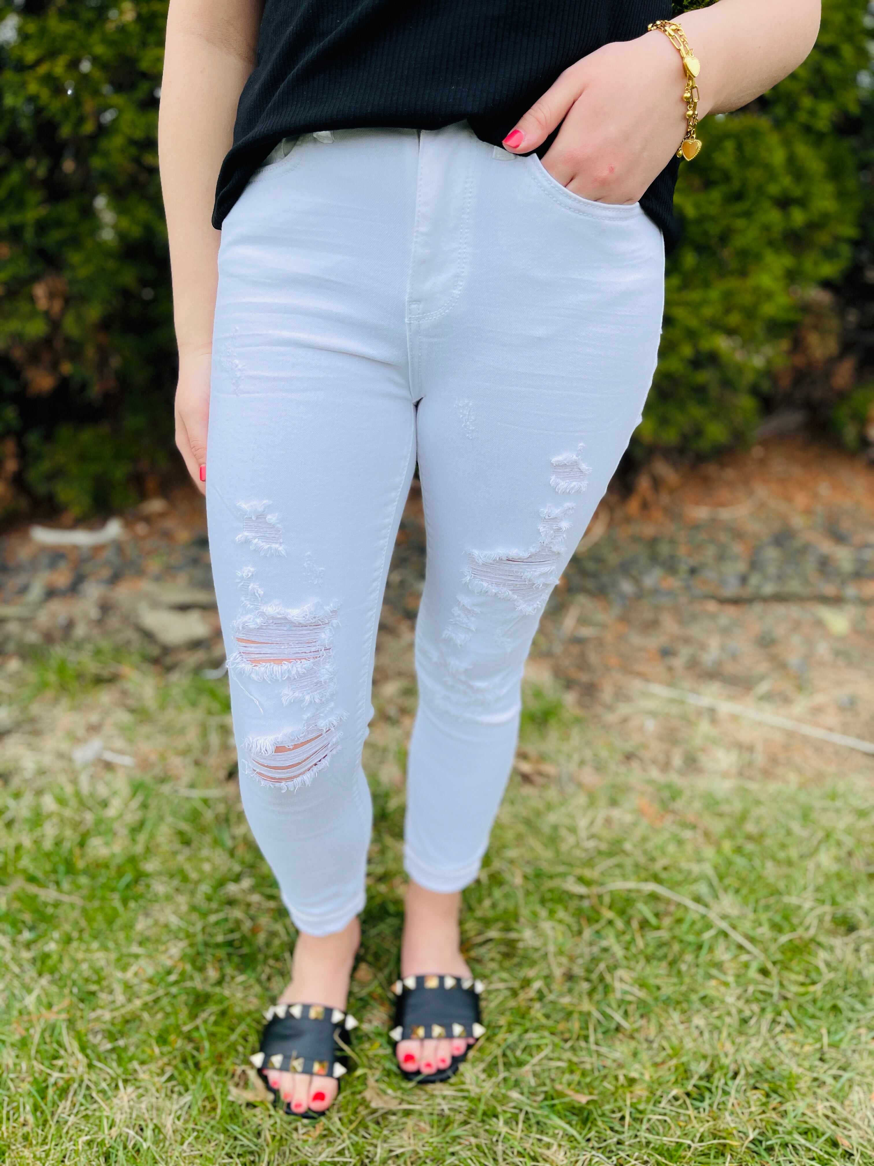 PLUS/REG White Sand Skinny Jeans