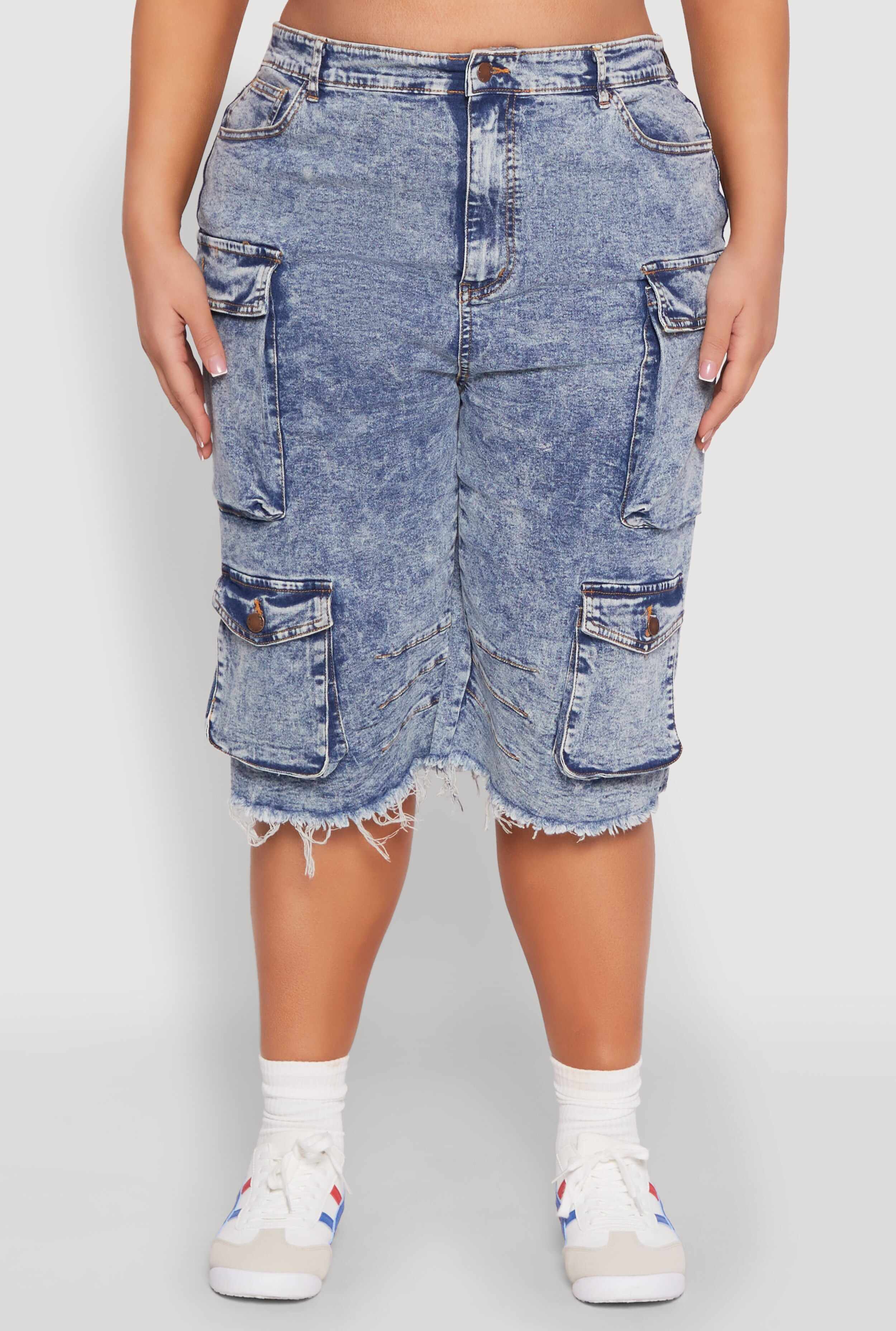 Plus Size Frayed Hem Cargo Bermuda Shorts