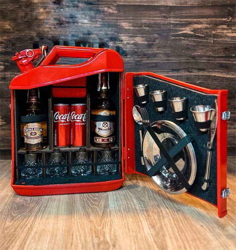20 L Metal Red Jerry Can Mini Bar, Metal Mini Bar With Wood Inside With Picnic Set, Custom Fuel Bar, Valenetine's Day Gift, Gift for Him