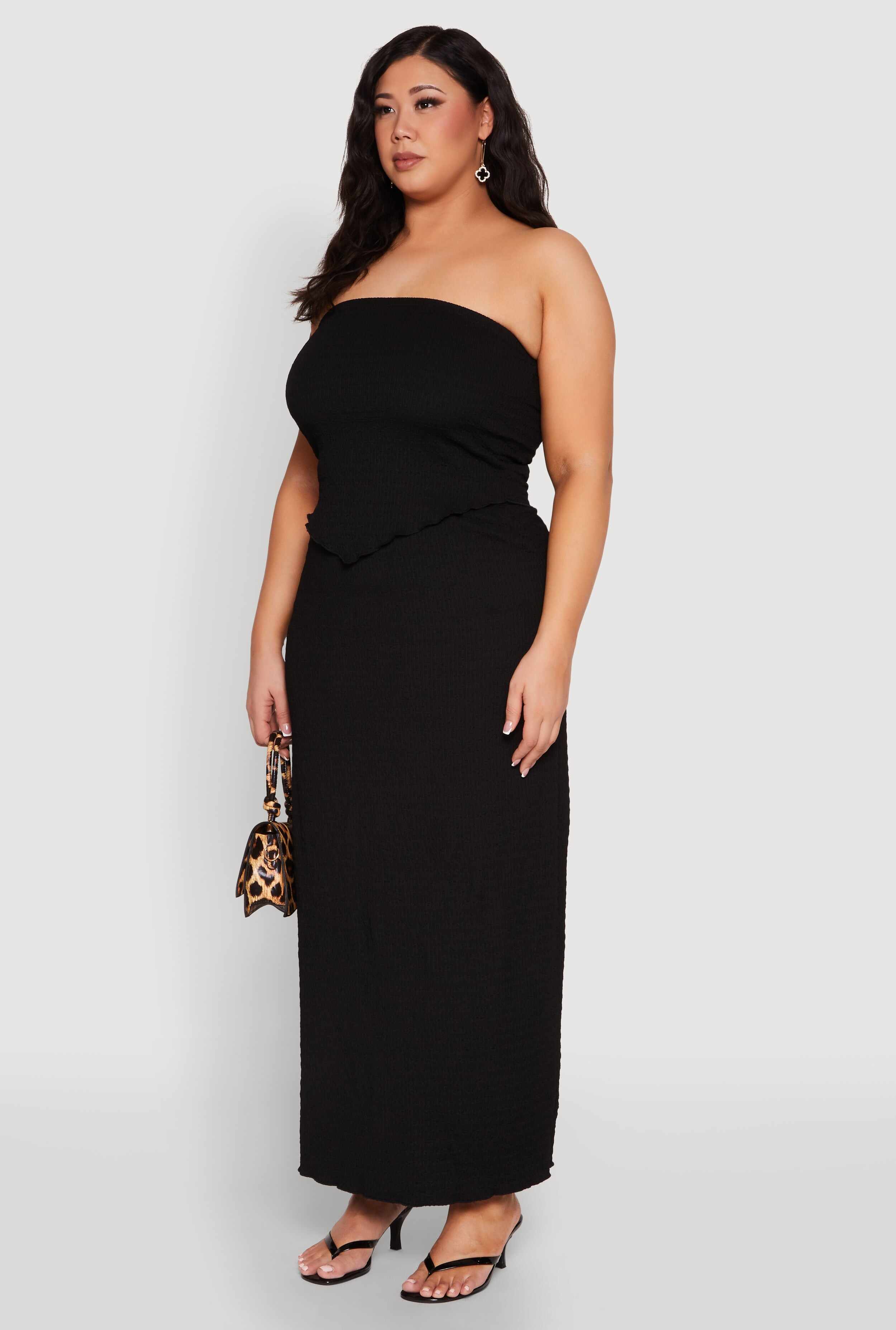 Plus Size Almost Famous Textured Hanky Hem Tube Top