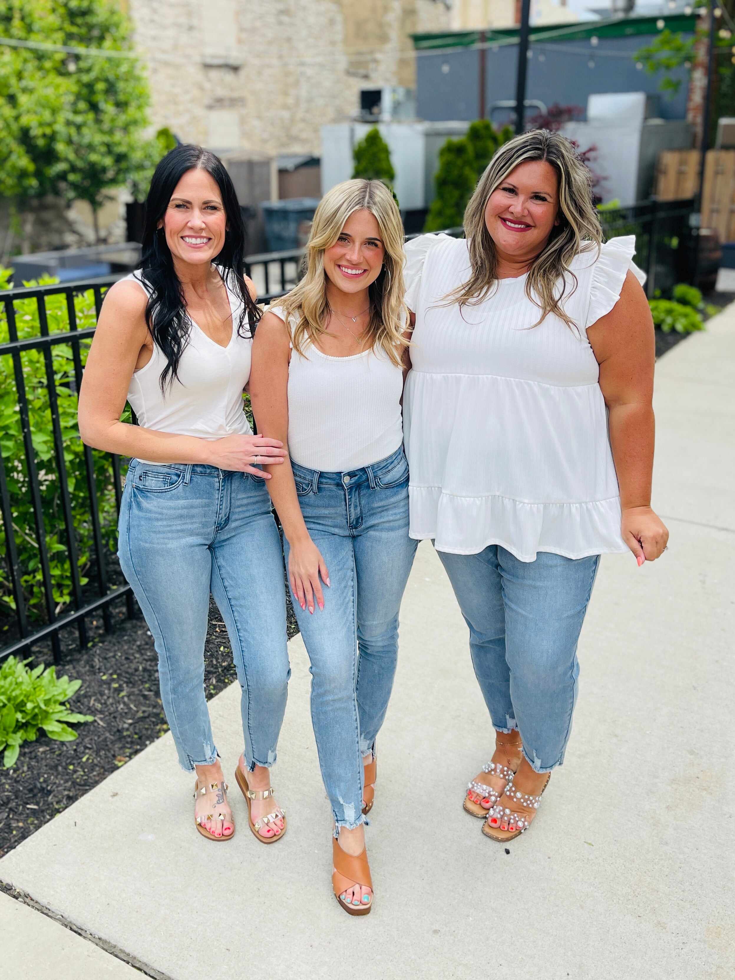 REG/CURVY Cool Kids Sustainable Cooling Relaxed Jeans