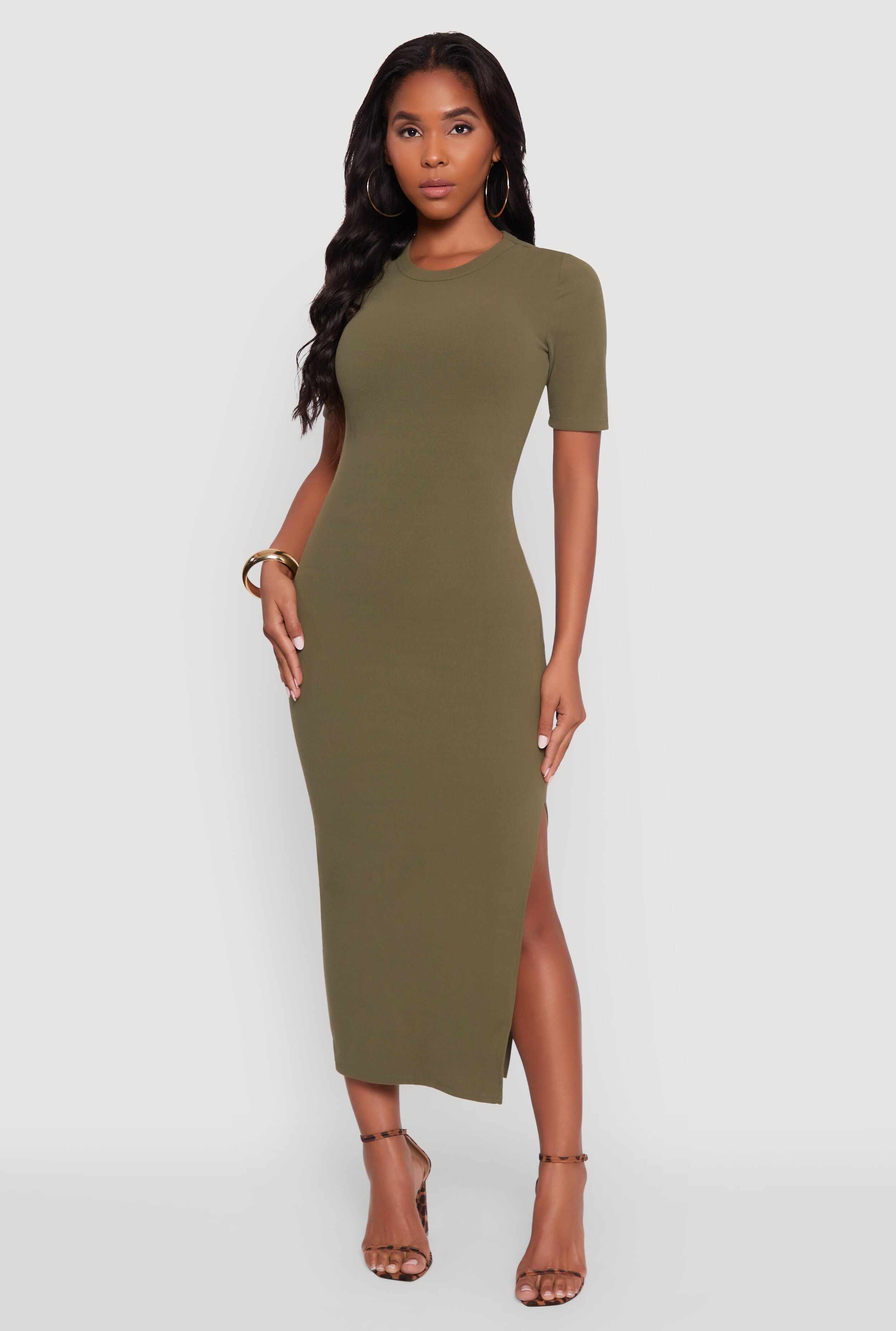 Ribbed Knit Side Ruch Side Slit Midi Dress