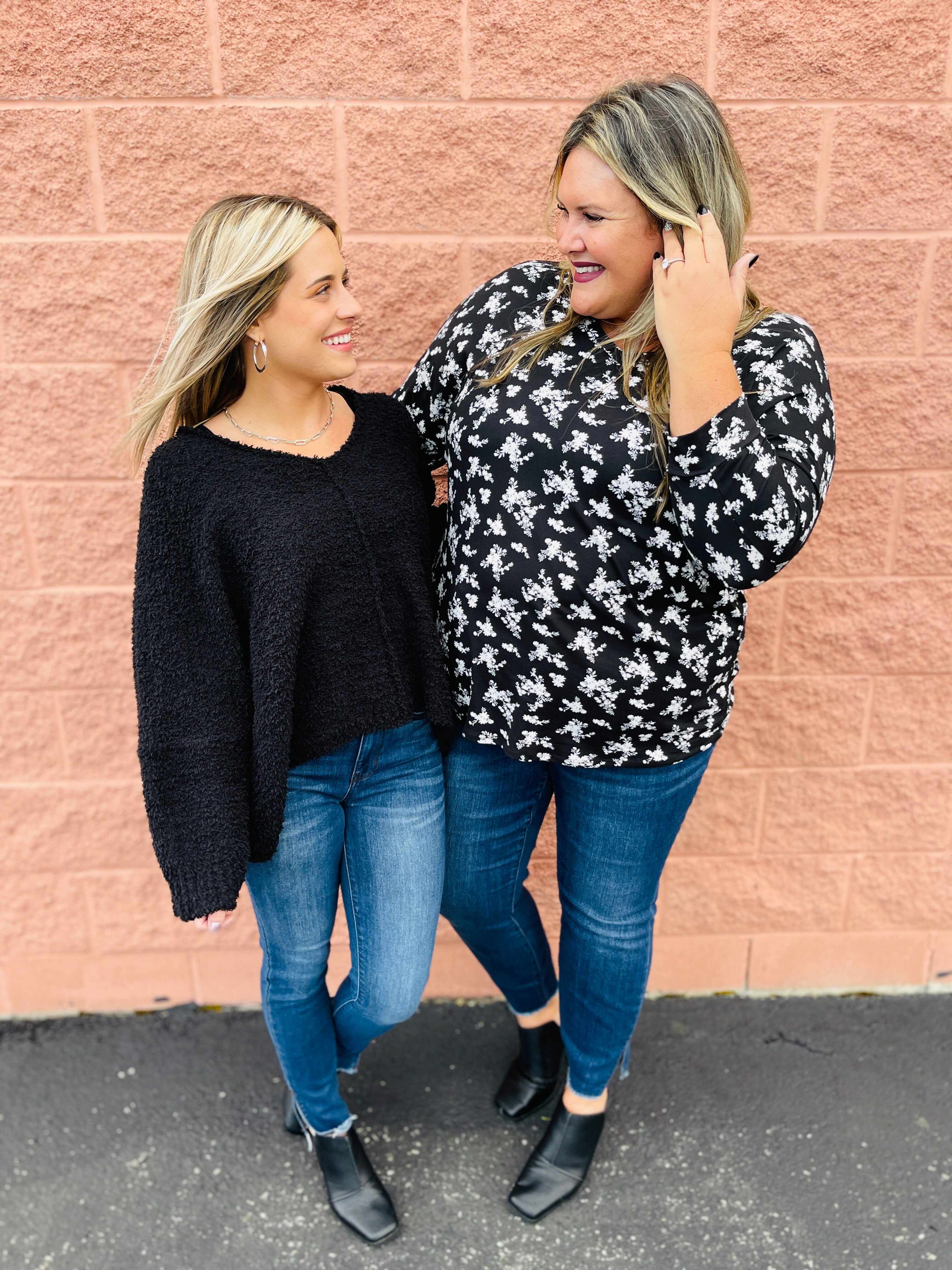 Plus/Reg Always On Your Side Slit Skinny Jeans