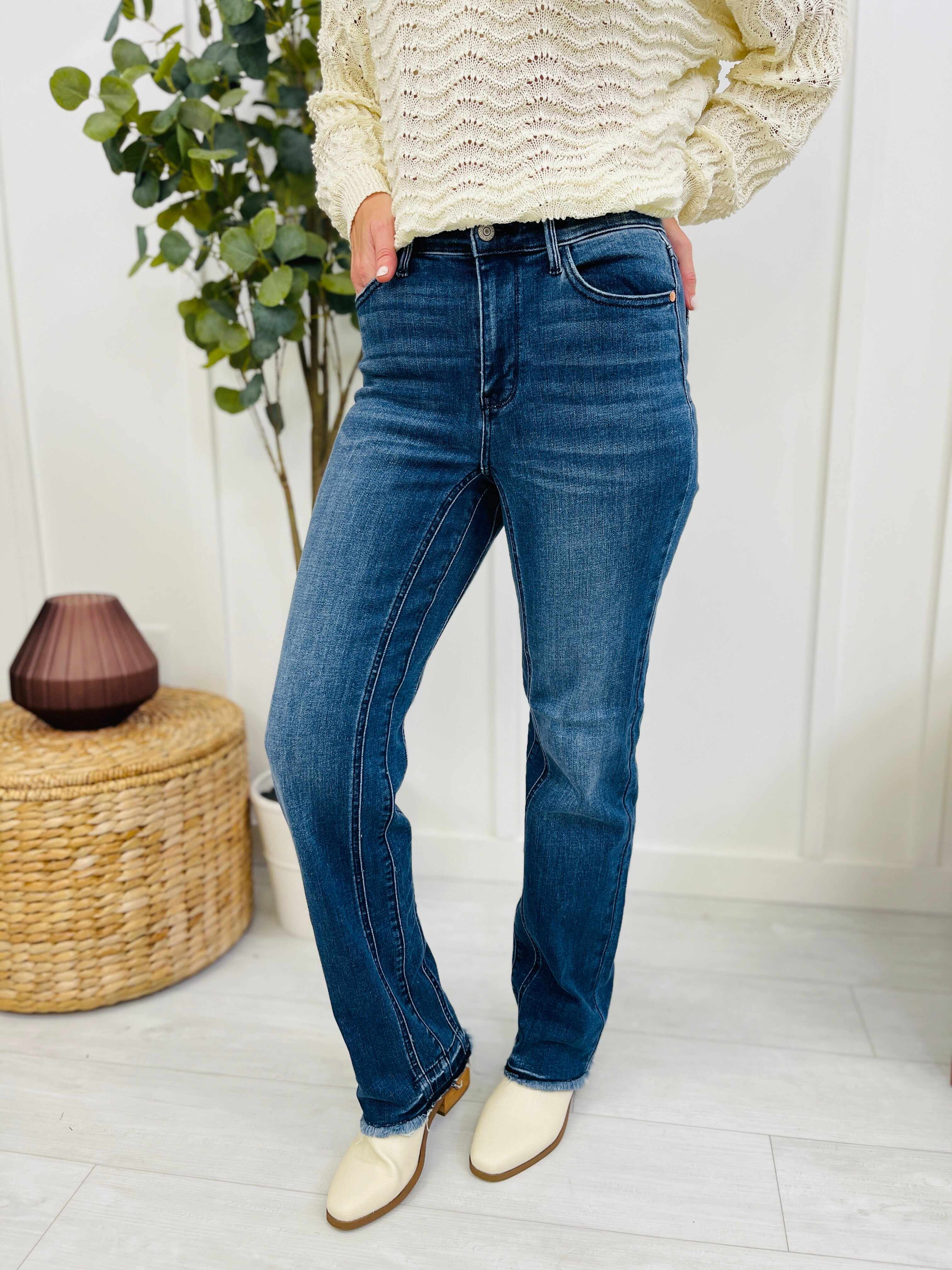 REG/CURVY Straight With You Straight Leg Jeans
