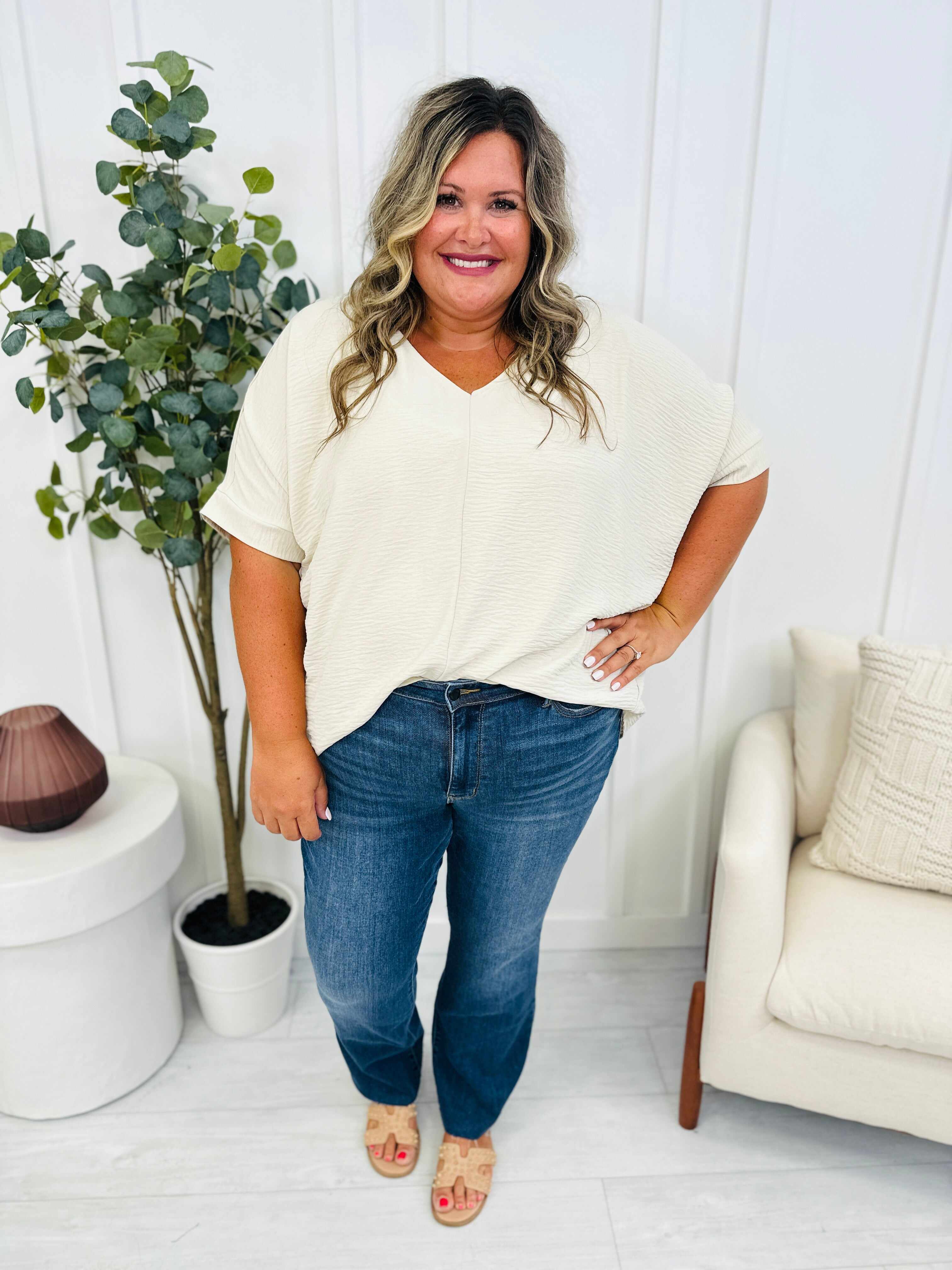 REG/CURVY Baby Got Bootcut Nondistressed Jeans