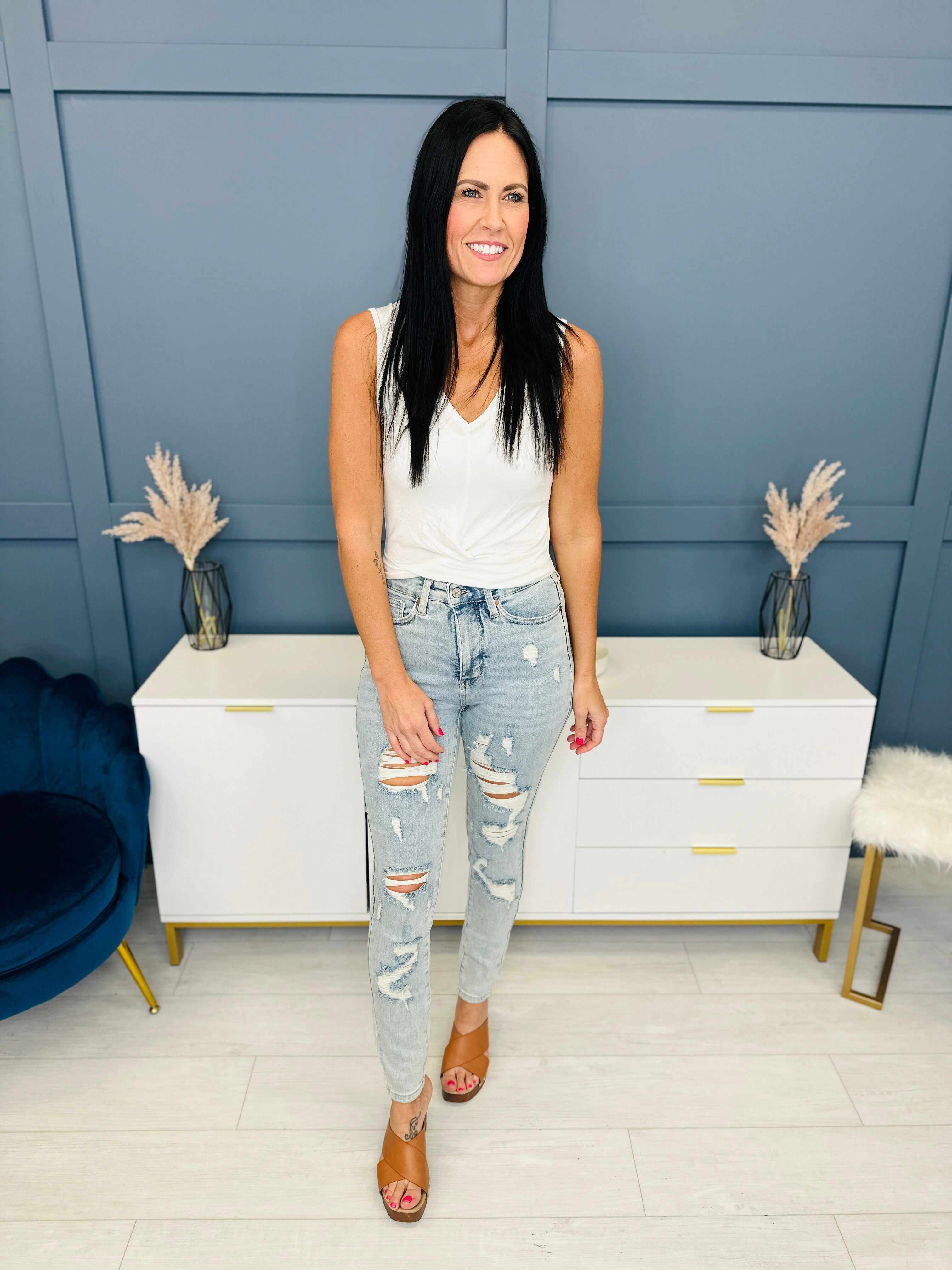 Tummy Control Skinny Jeans in Reg/Curvy Always in Control Restock