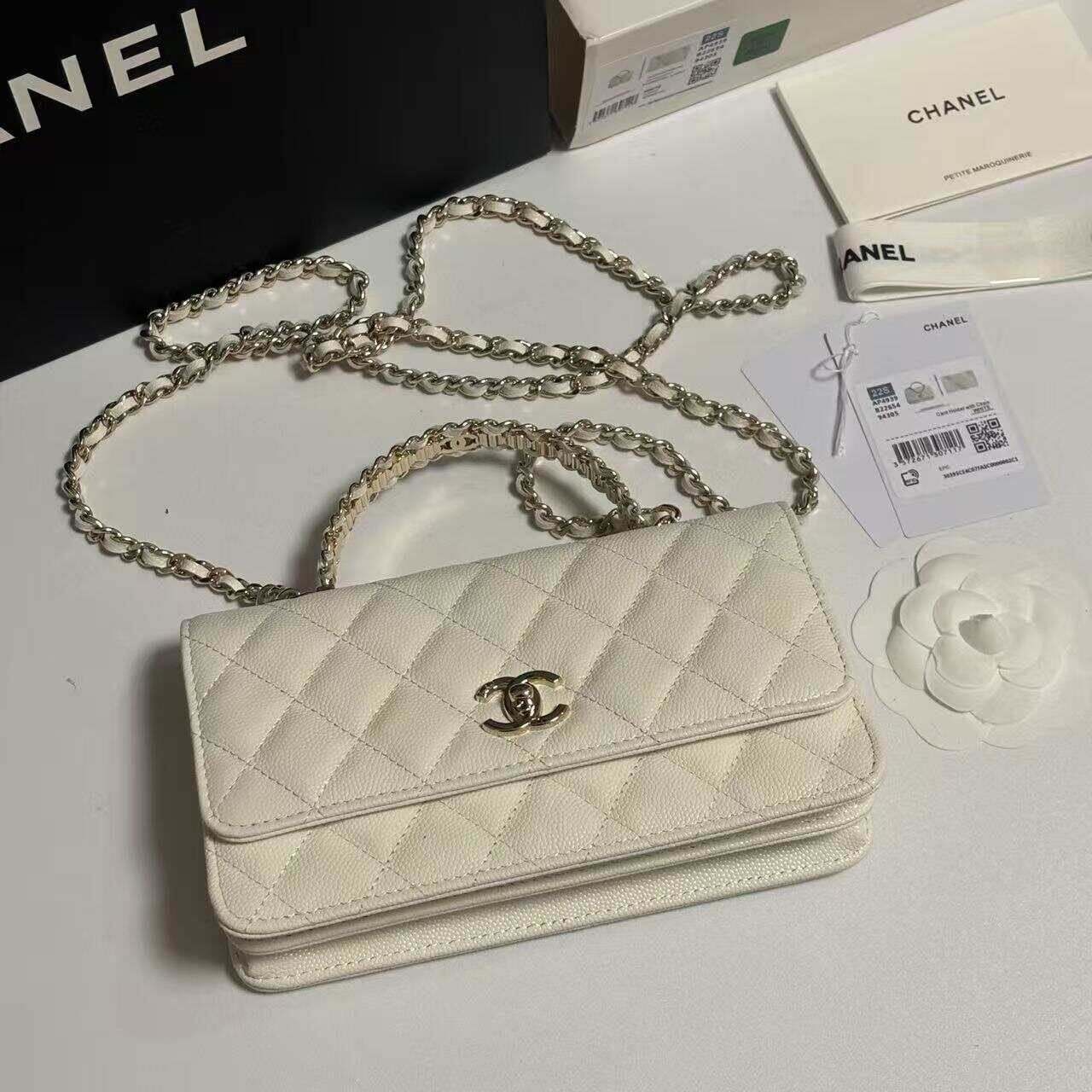 2026 QUILTED BARREL BAG BLUSH